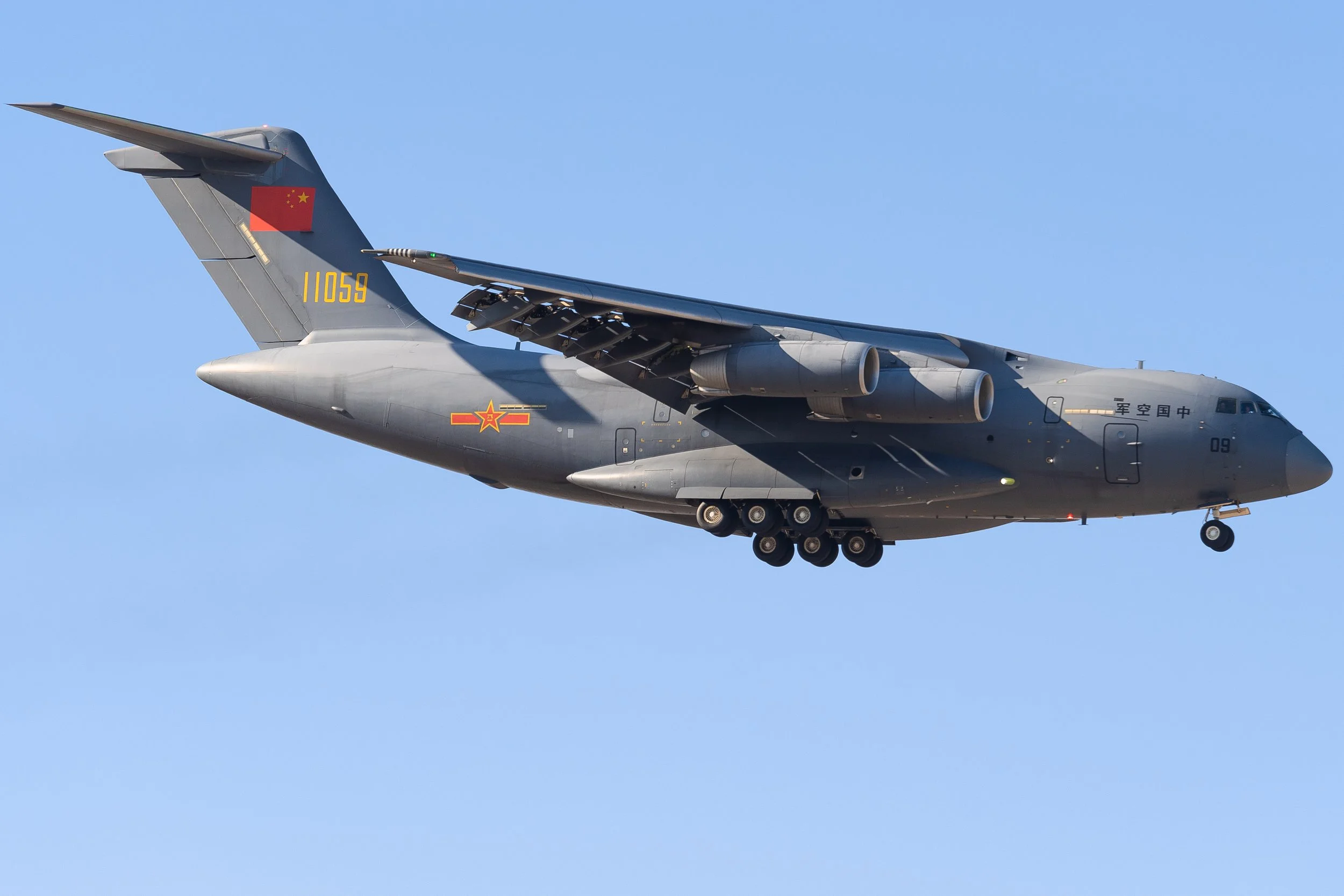 EUROPEAN AIRSHOW DEBUT OF THE XI AN Y 20 KUNPENG European Airshows