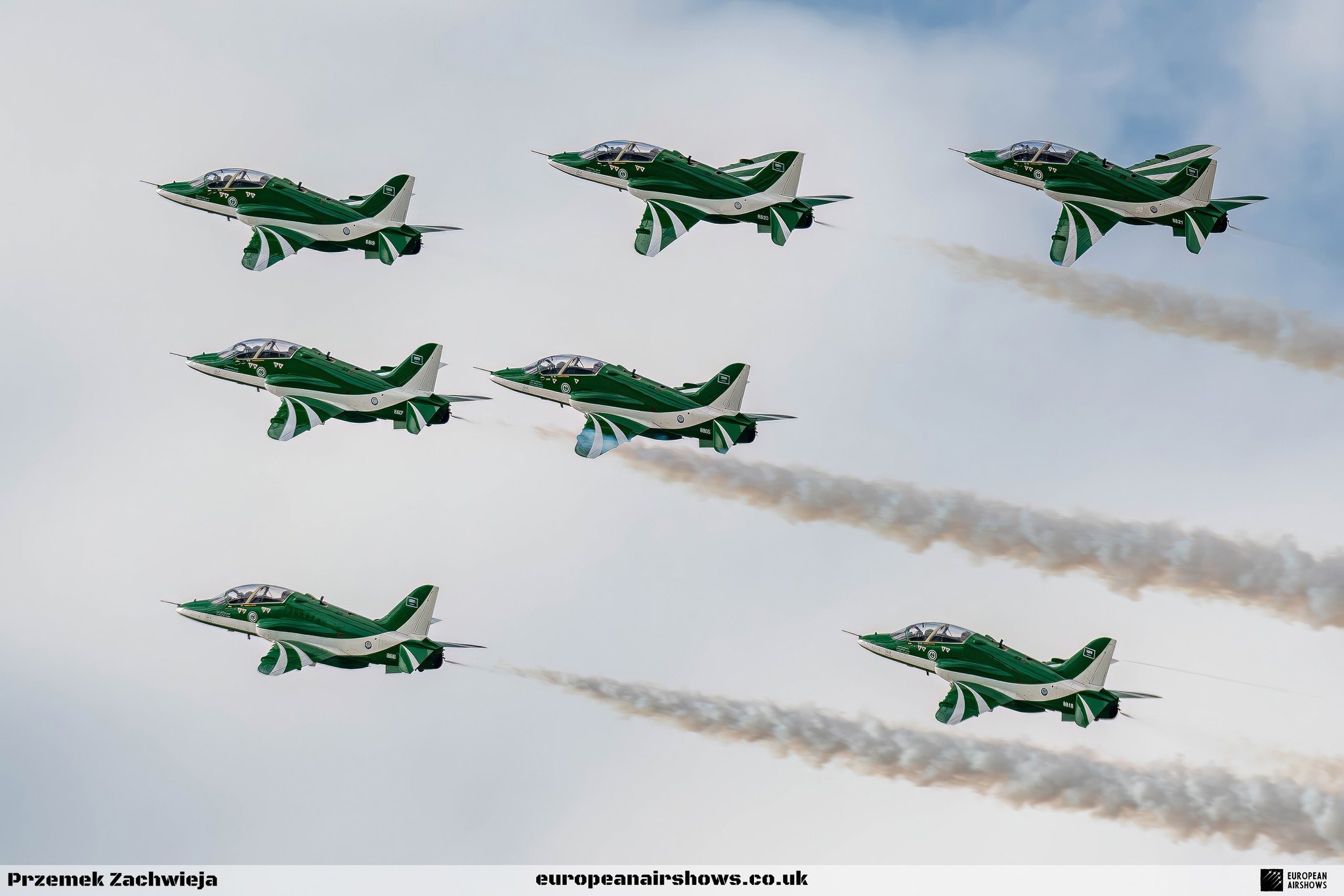 𝐀𝐈𝐑𝐒𝐇𝐎𝐖 𝐍𝐄𝐖𝐒: The organizers of the Athens Flying Week have announced that the Saudi Hawks, the aerobatic team of the Royal Saudi Air Force, will be returning to the event on September 14-15, 2024. 

Read more on our website by clicking th