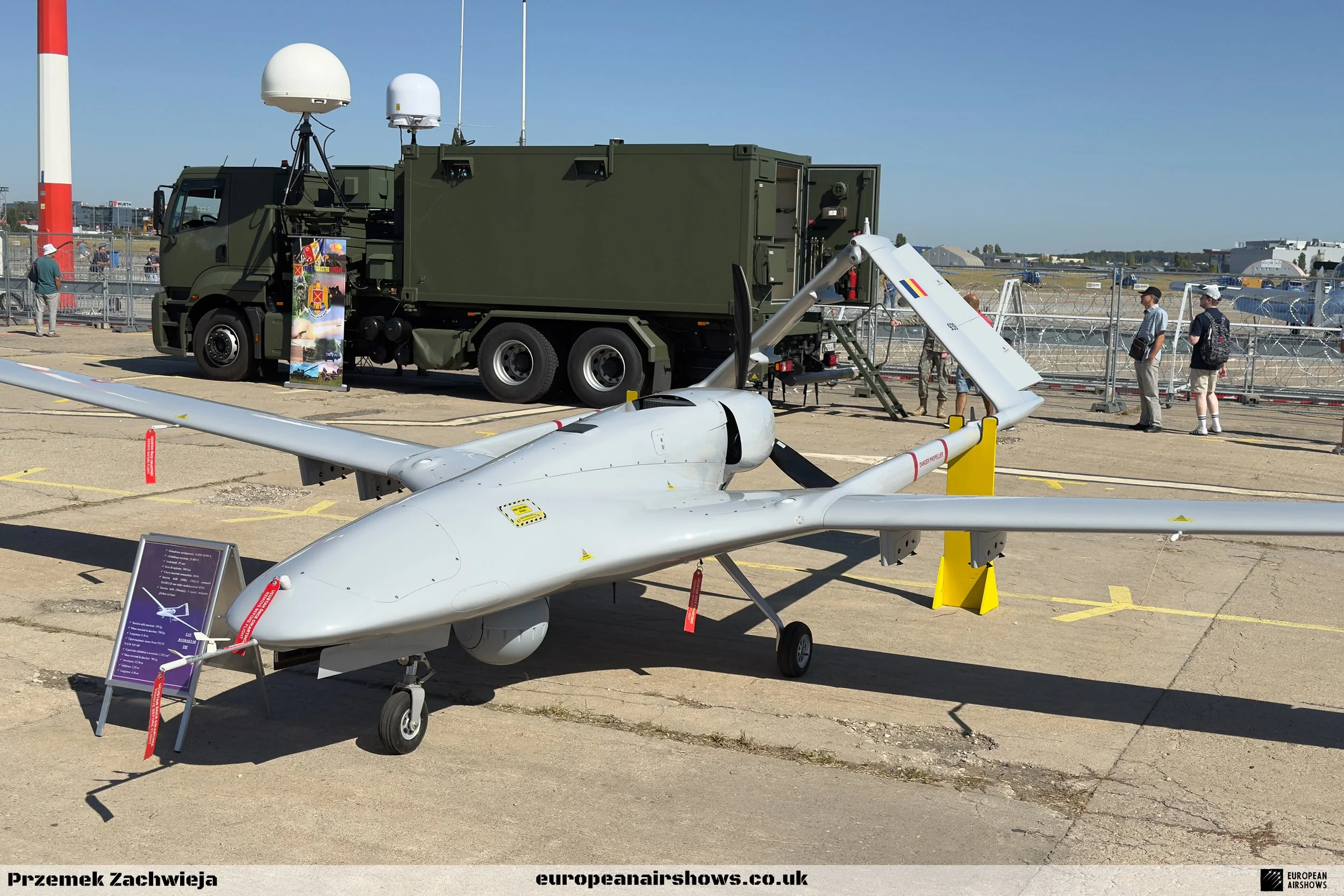 BIAS 2025 Friday Logo (94).jpg