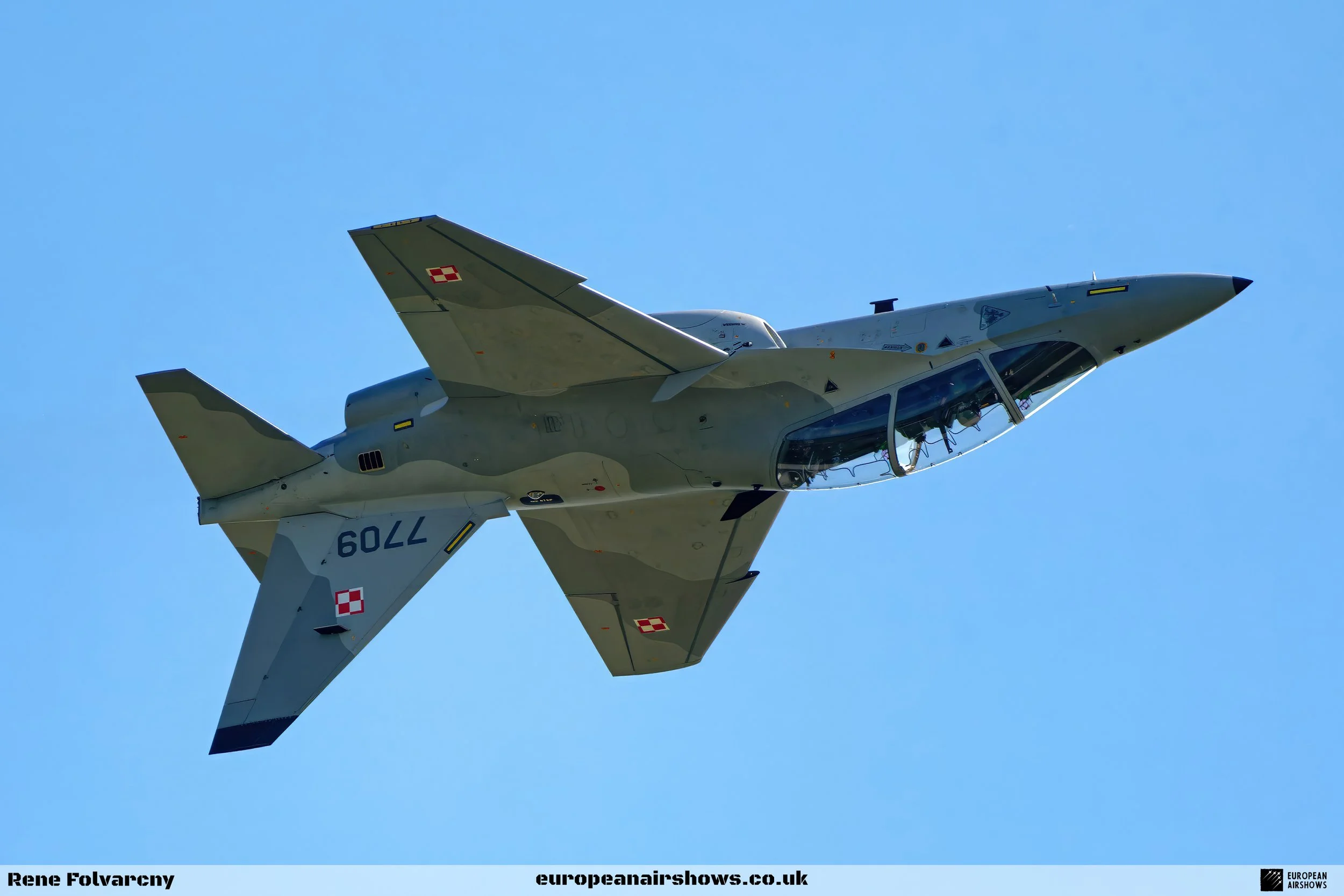 Radom Airshow R 2023 Logo (62).jpg
