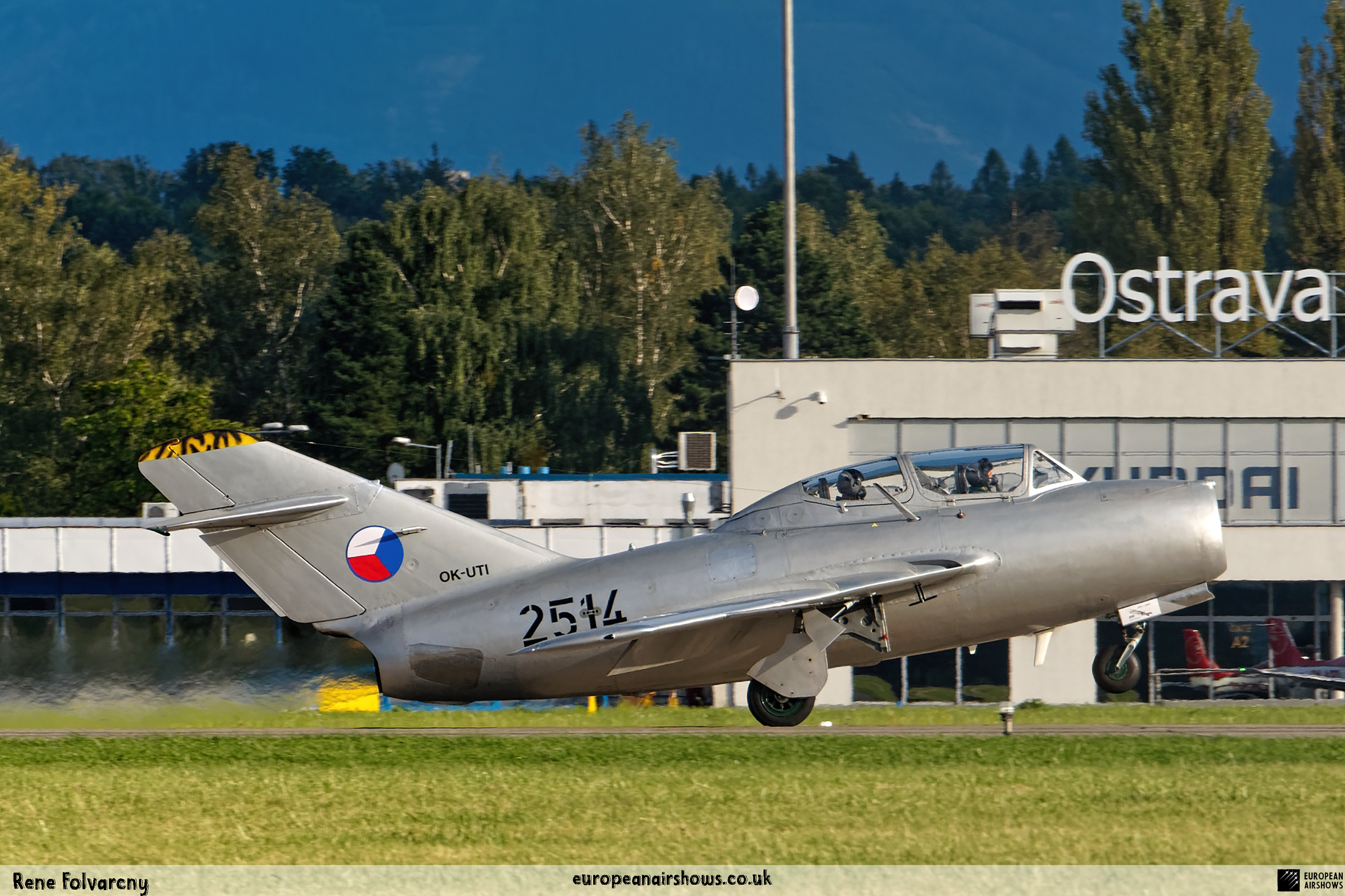 EA Ostrava 2017 logo (48).png