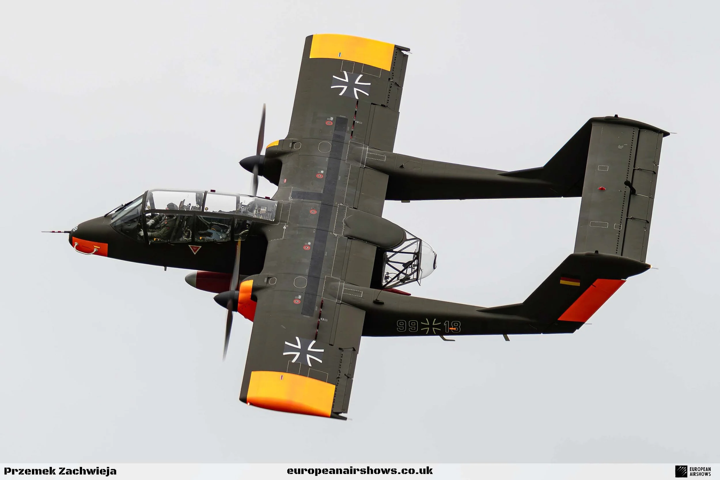 Shuttleworth Race Day 2024 Logo (34).jpg