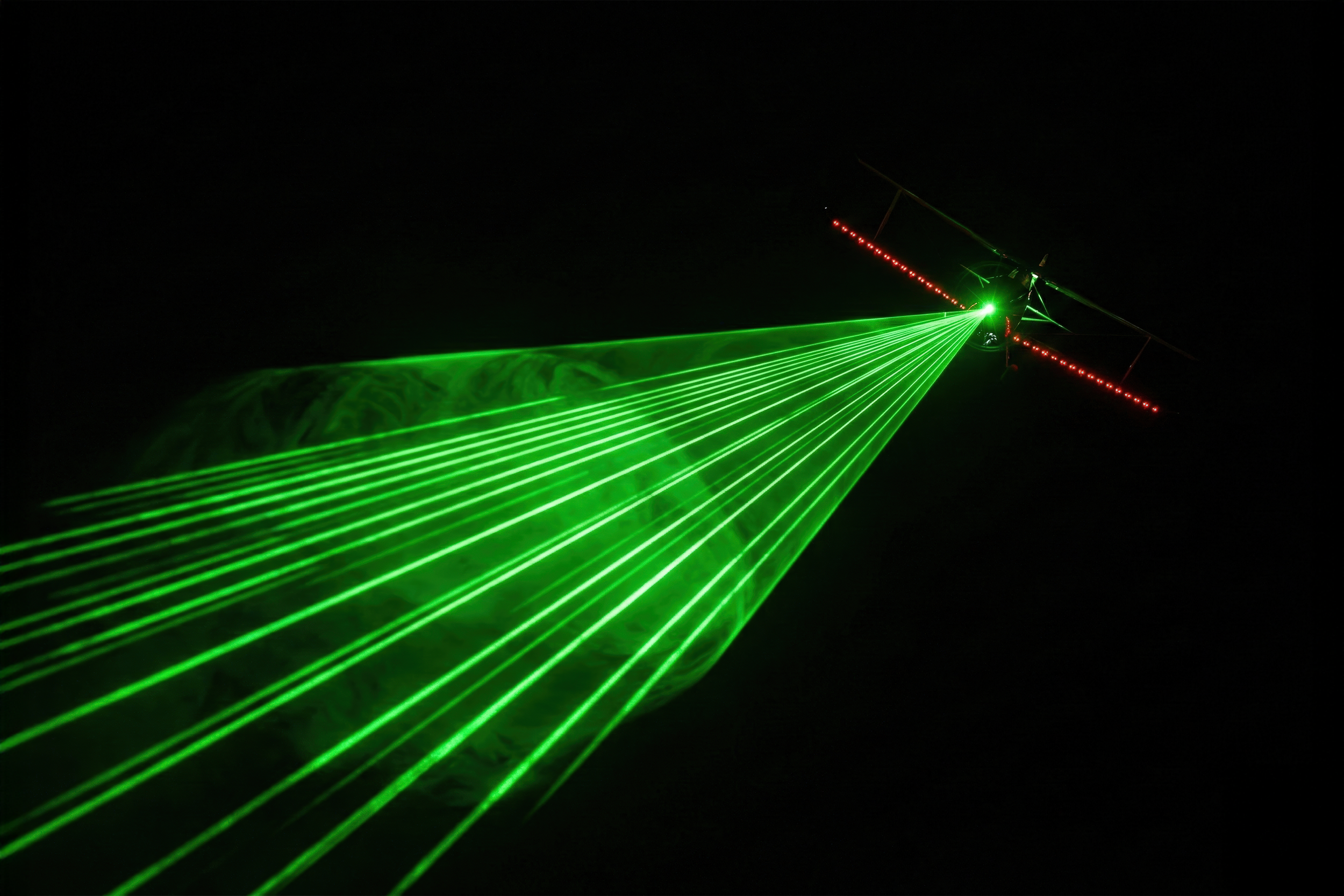 Scandinavian-Airshows-Laser.png