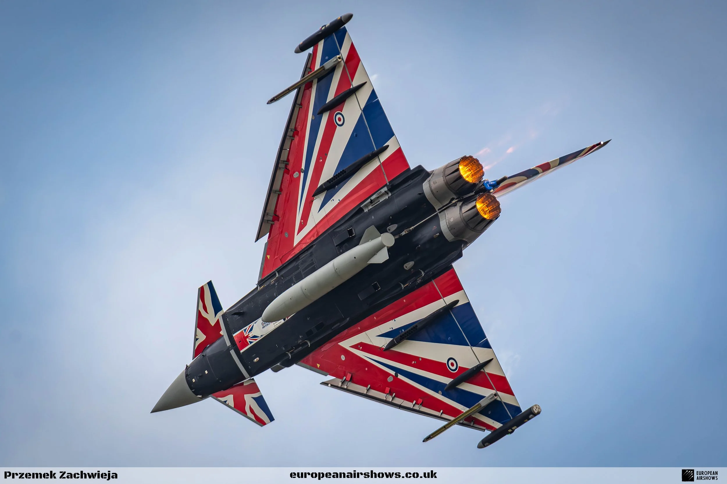 RIAT 2023 Sunday Logo (102).jpg