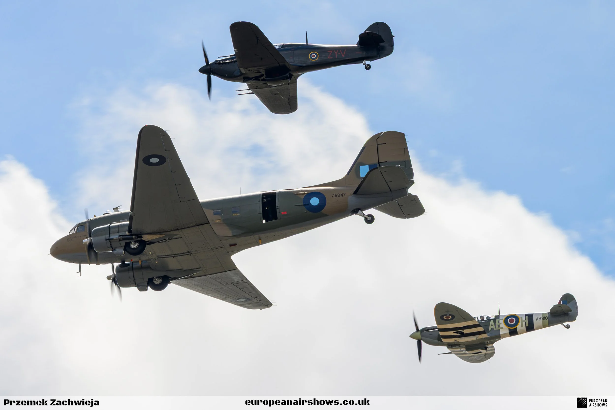 Duxford Summer Airshow 2026 Sunday Logo (71).jpg