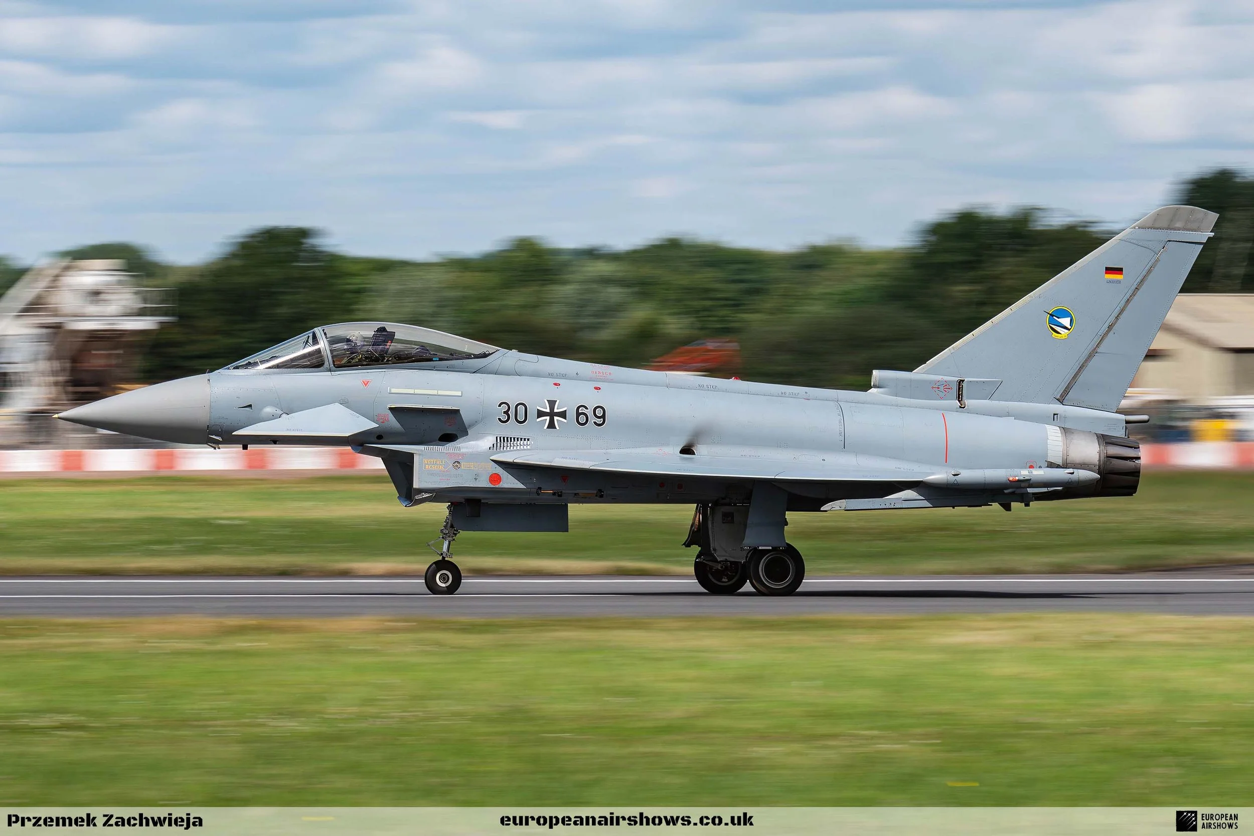 RIAT 2024 Sunday Logo (102).jpg
