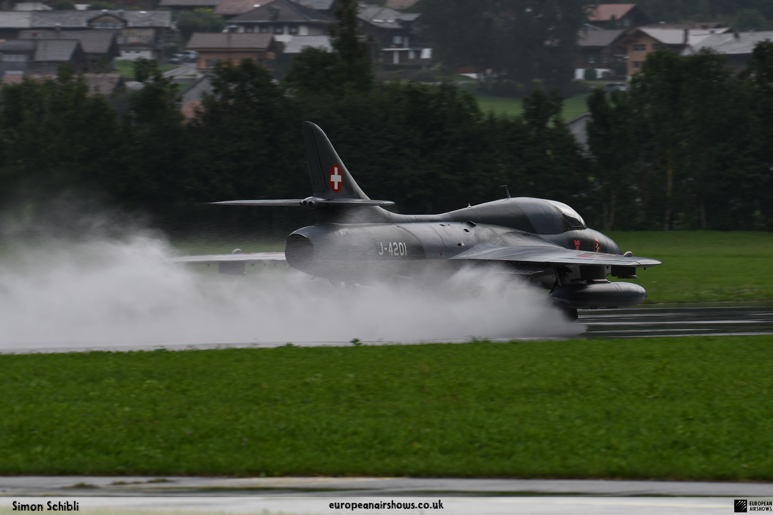 Hawker Hunter HB-RVR — European Airshows