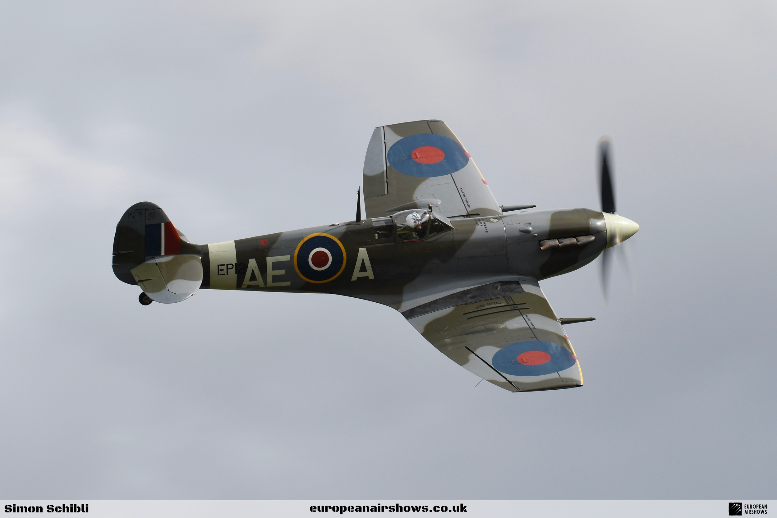 Flying Legends 2023 Logo (43).png