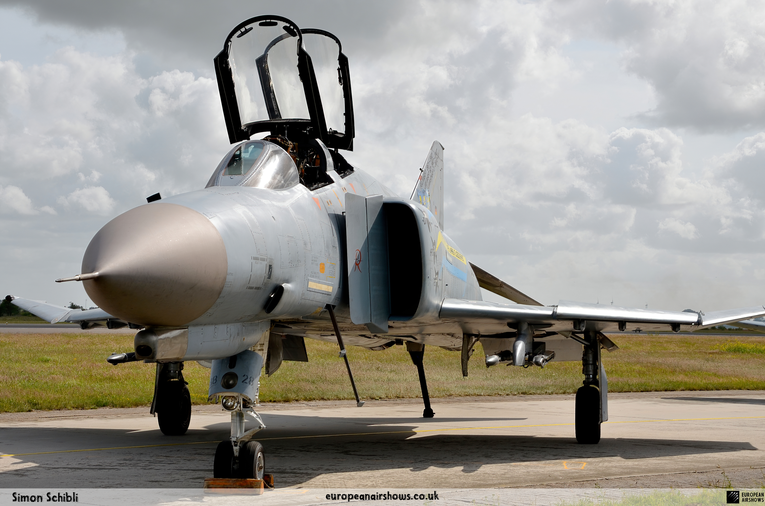 German Phantom Retirement 2013 Logo (320).png