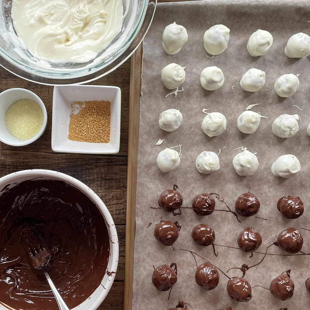 Gingerbread Rum Balls — Inspiration Apron