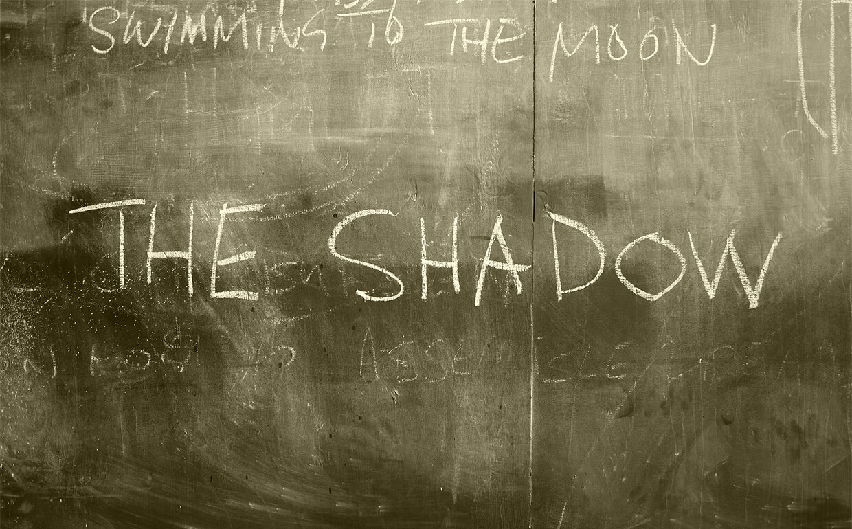 The Shadow_0007_DavidAusten_TheShadow.jpg