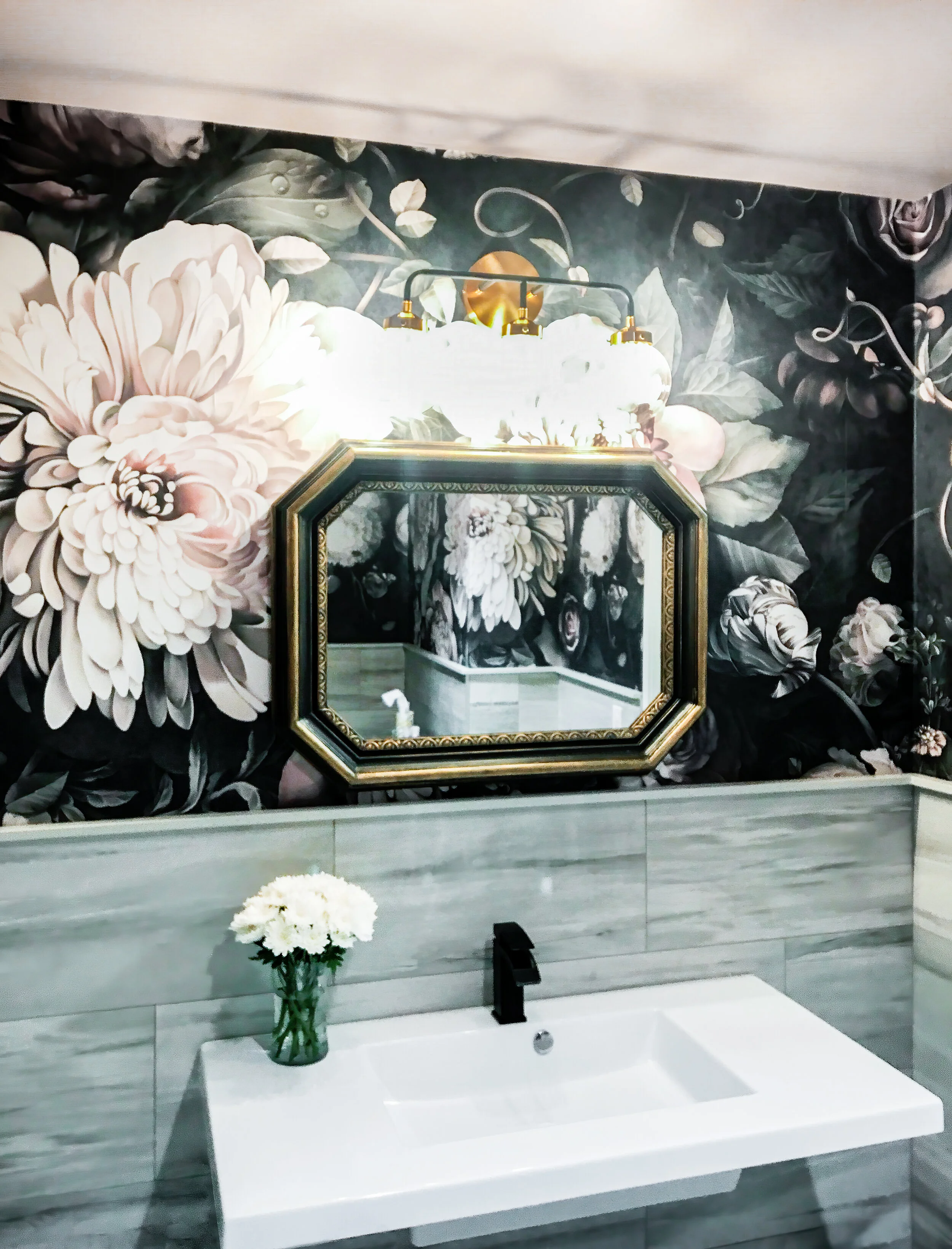 Parpar Bathroom.jpg