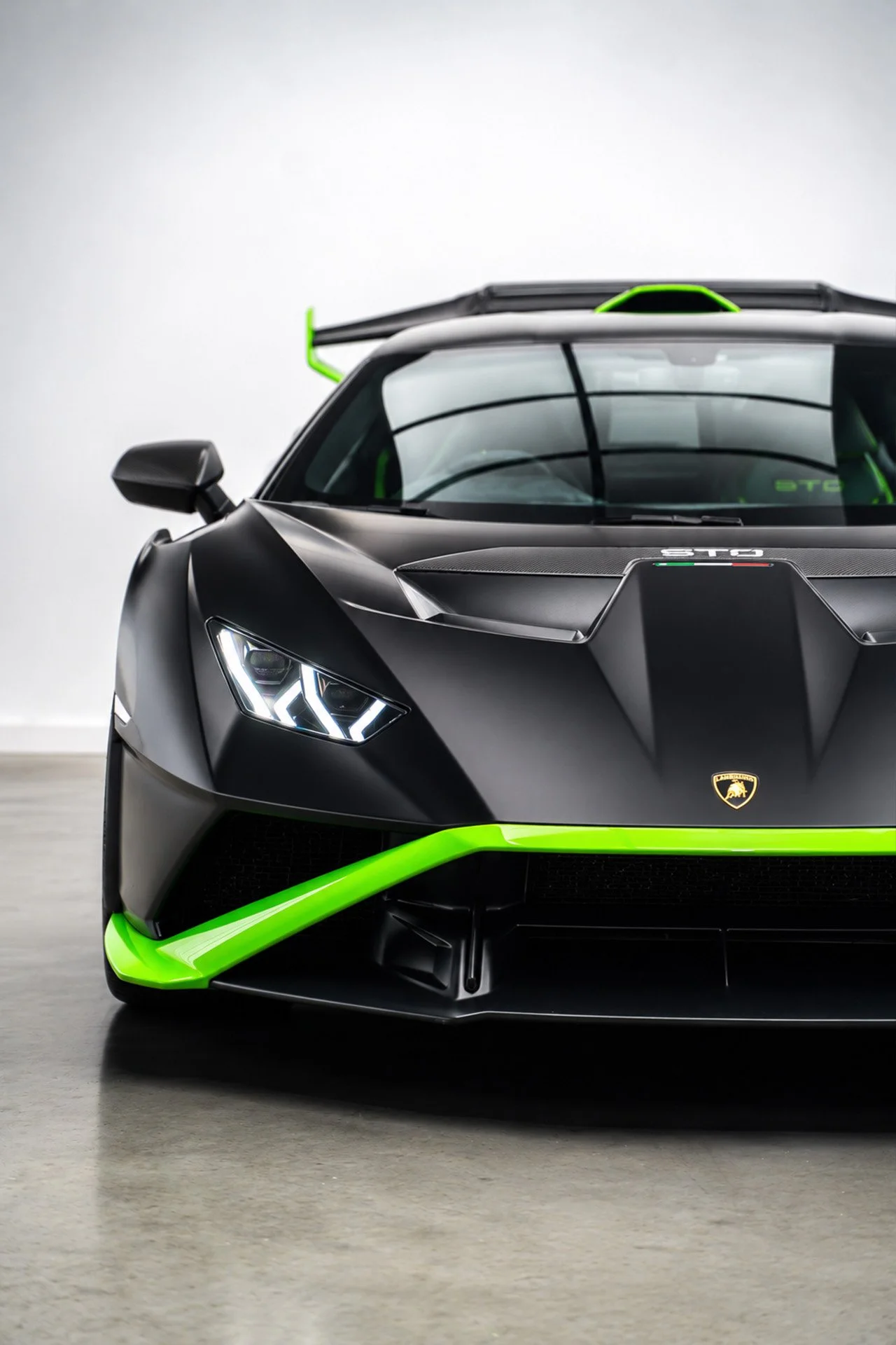 Lamborghini Huracán STO