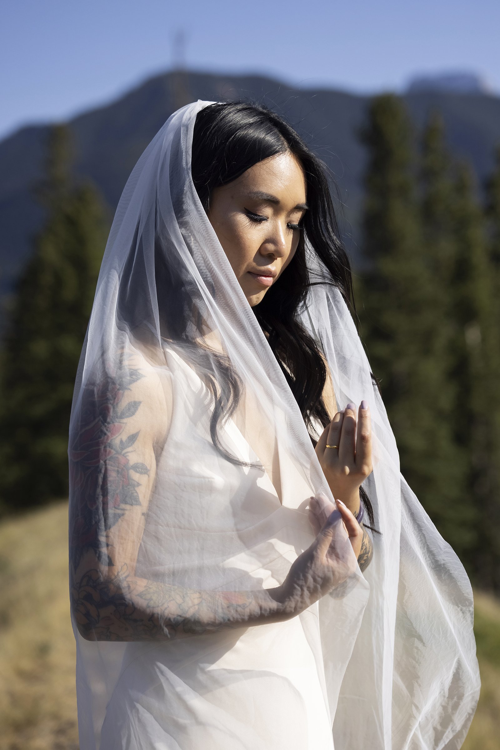 CanmoreBride.jpg