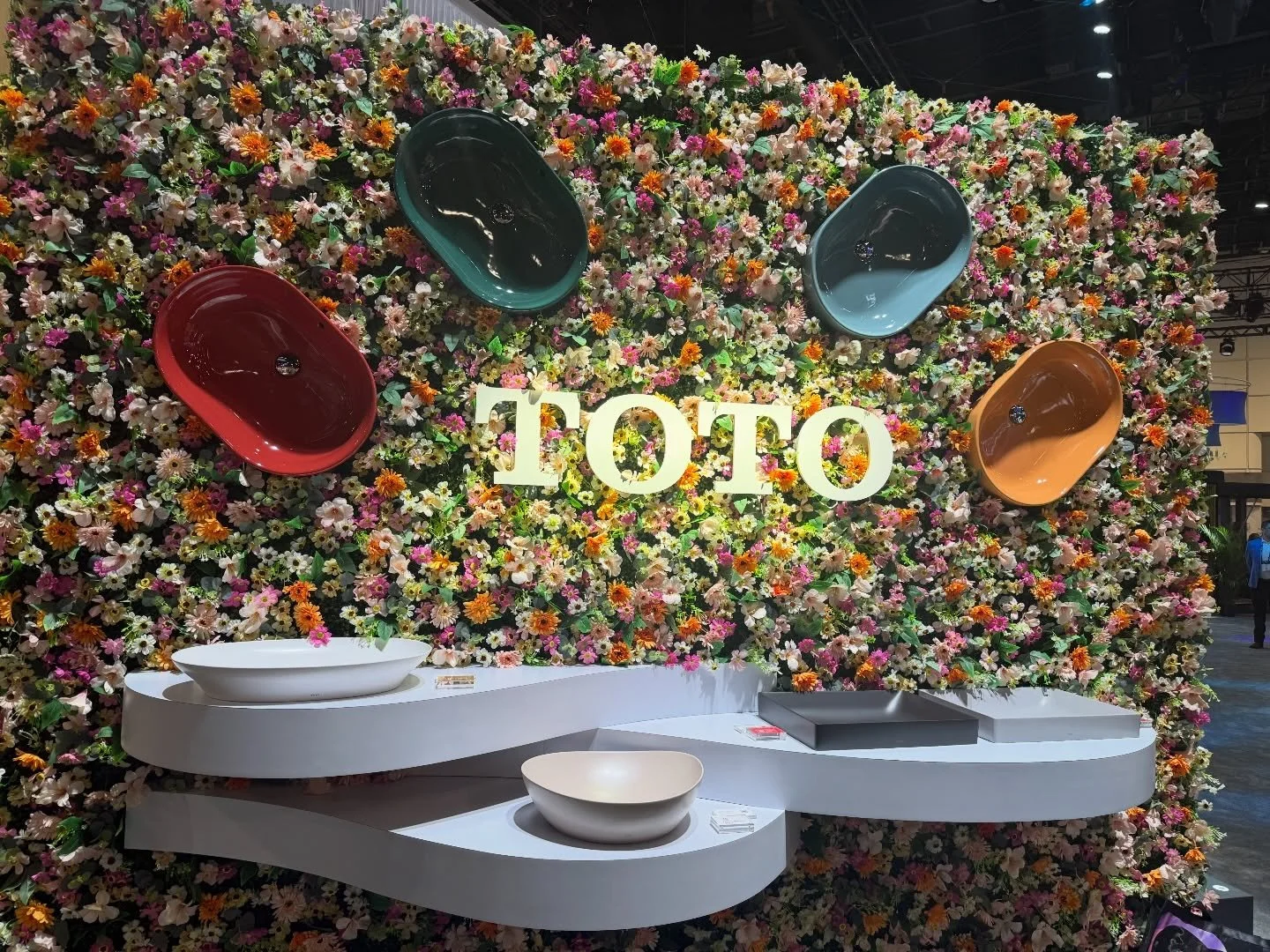 KBIS- what a show! There were thousands of vendors and inspiration at every turn. 

Here are some of my personal favorite highlights from the Kitchen and Bath Industry Show in Orlando. 

#interiordesigner #generalcontractor #remodel #interiordesignin