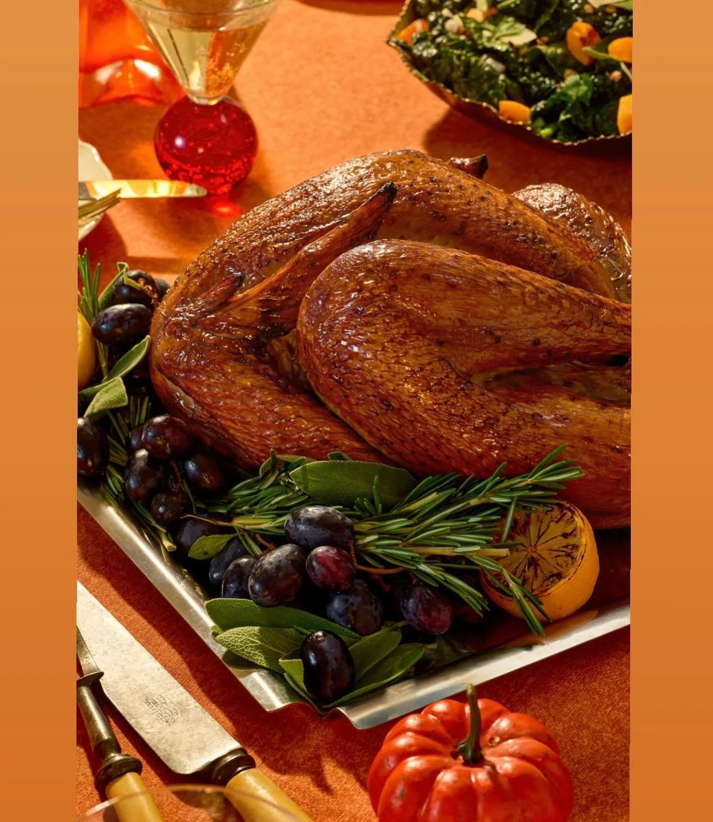 Happy Thanksgiving from the pumpkin man

📸 @c_djossa photographer
🍗 @reecelunau_  food stylist
🍽️ @mnul props stylist
🎃 @christianterreberry nterreberry model