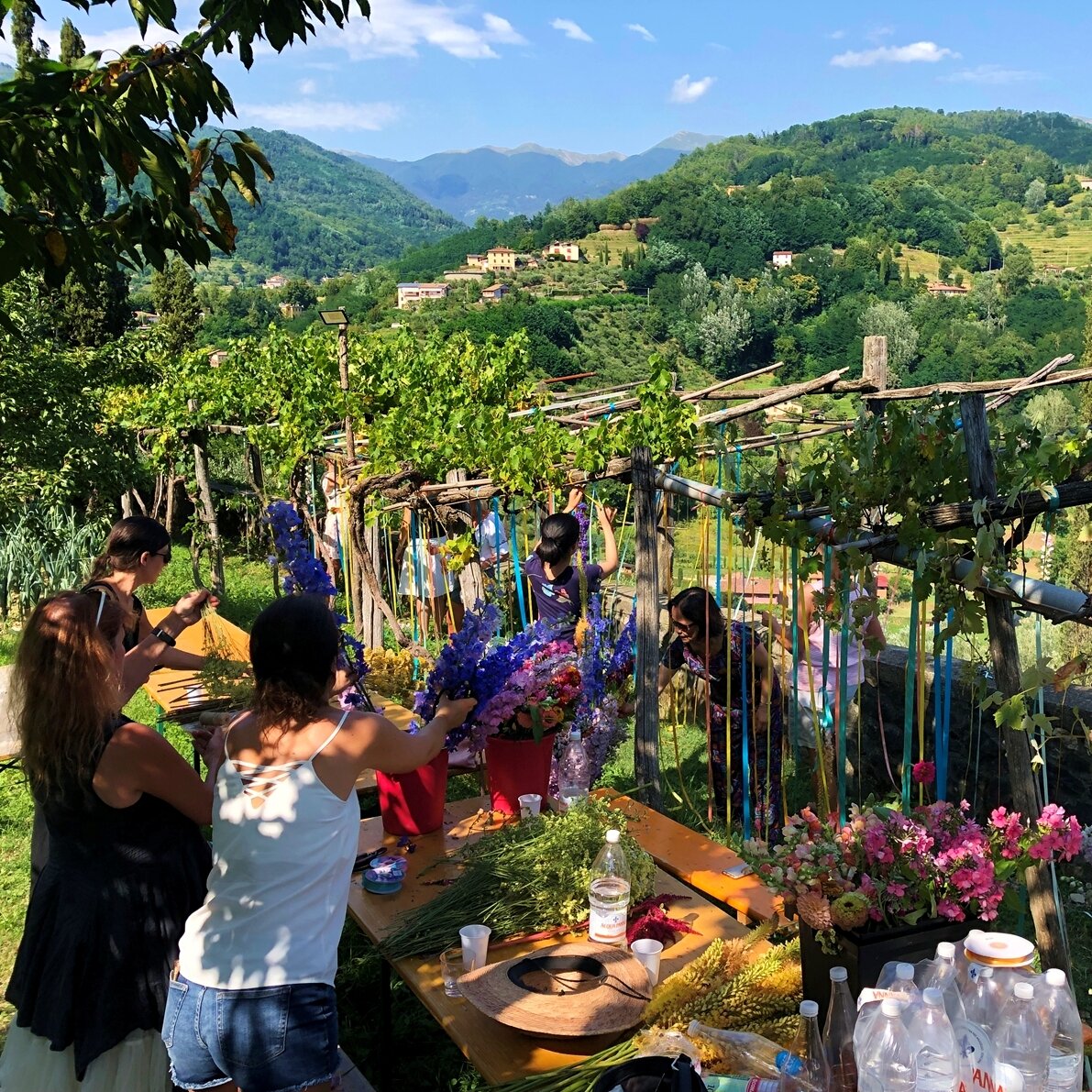 Corso di fiori Barga Toscana Italia