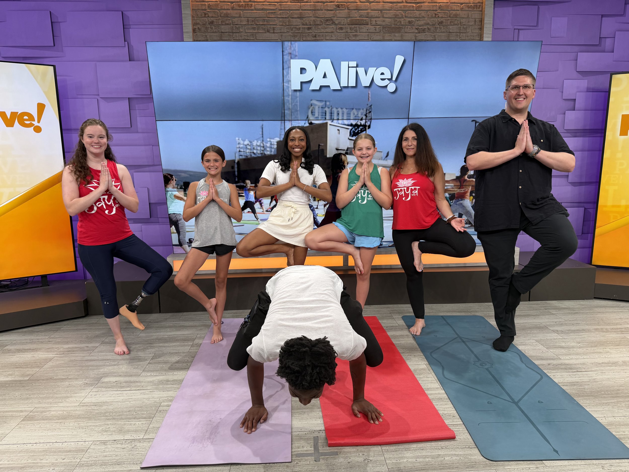 jaya-yoga-pa-live-tree-pose-taminique-chris.jpeg