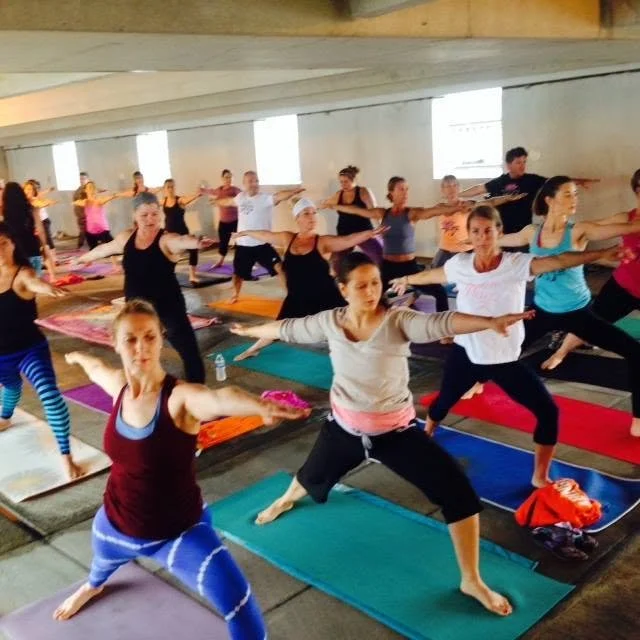 jaya-yoga-studio-scranton-yoga-on-the-roof-2014-warrior-ii.jpg