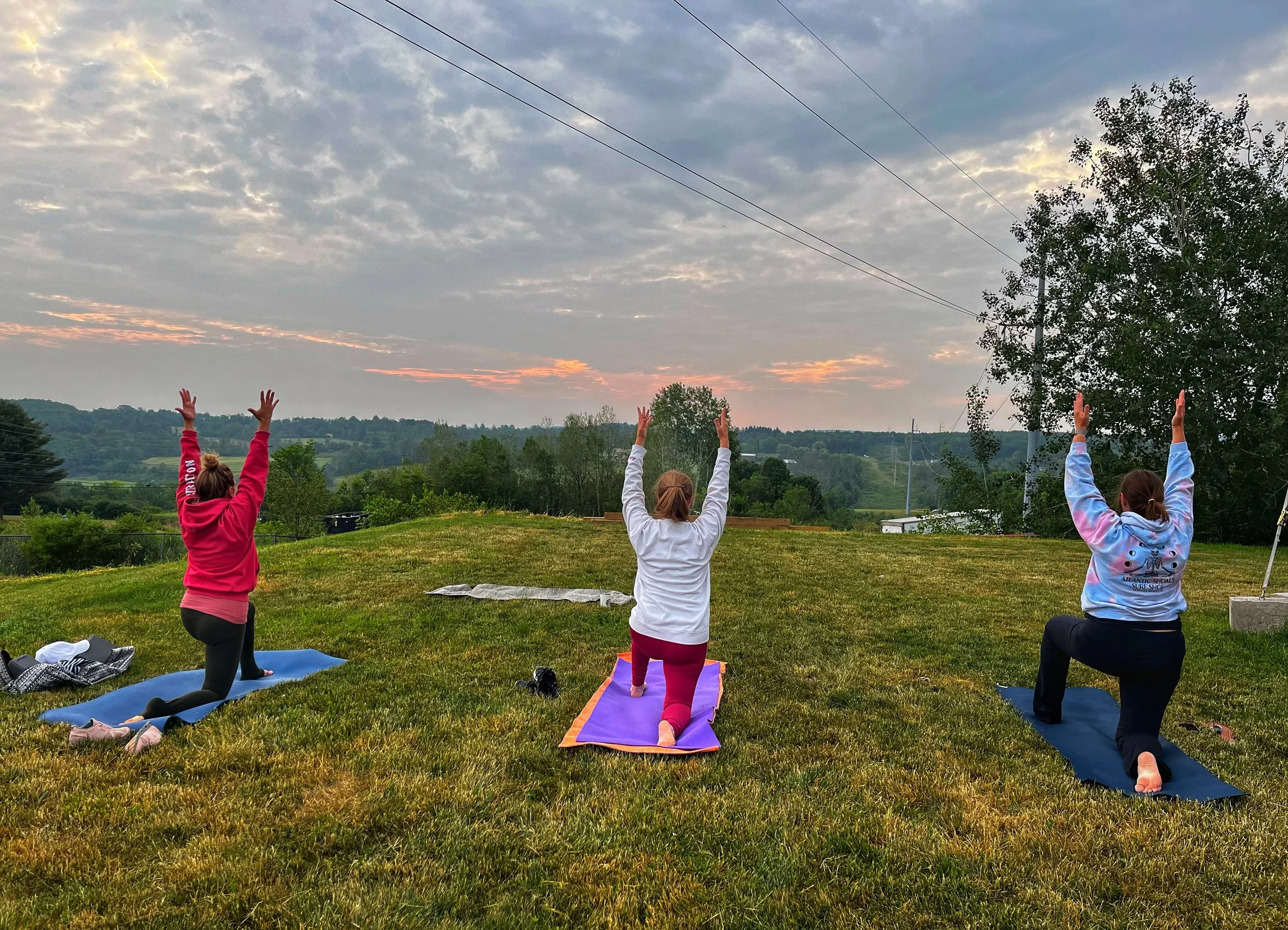 jaya-yoga-sunrise-lunge-yoga-group-camelot-clarks-summit.jpg