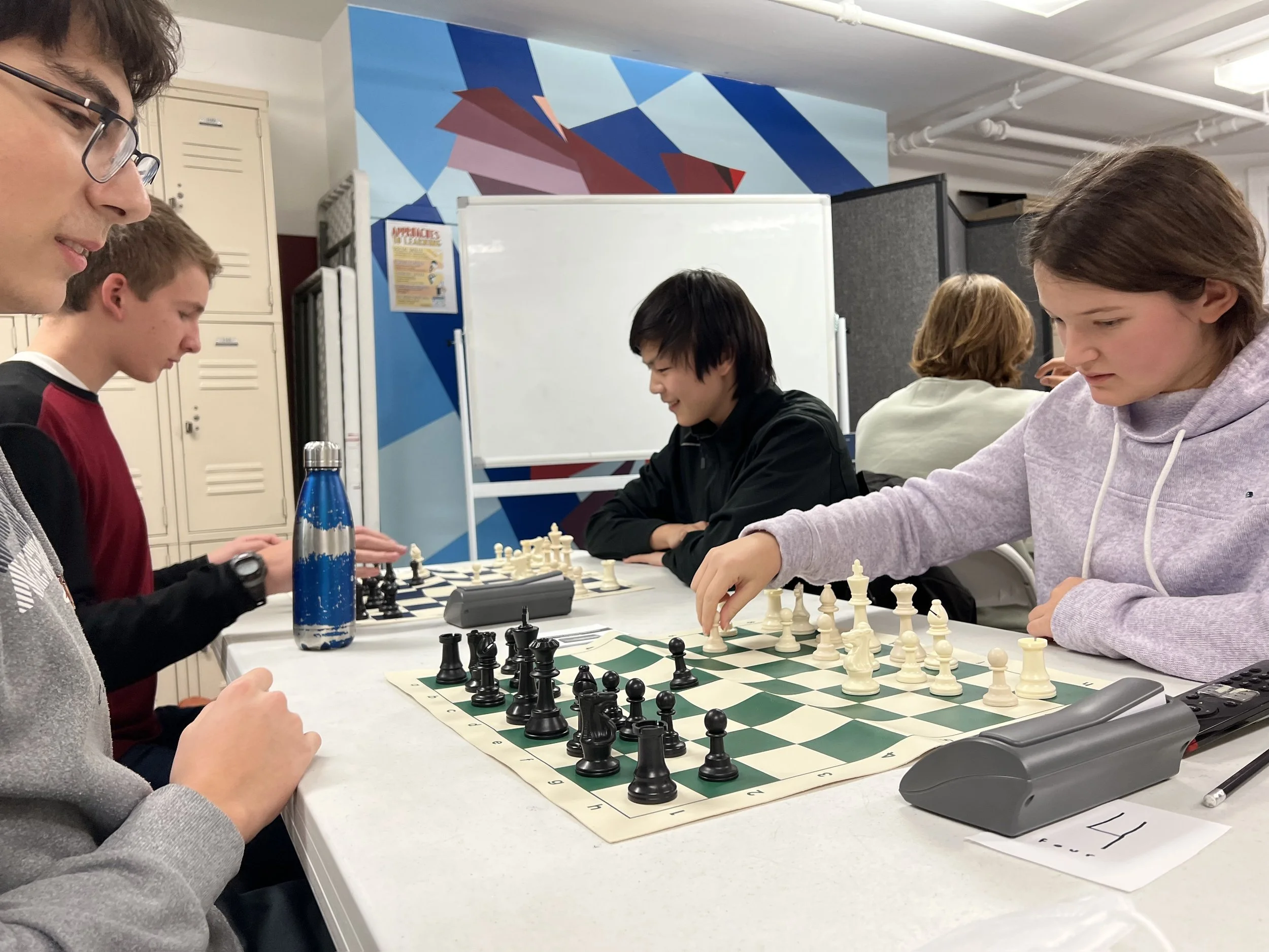 Students Play, Learn in Chess Club – Norsestar