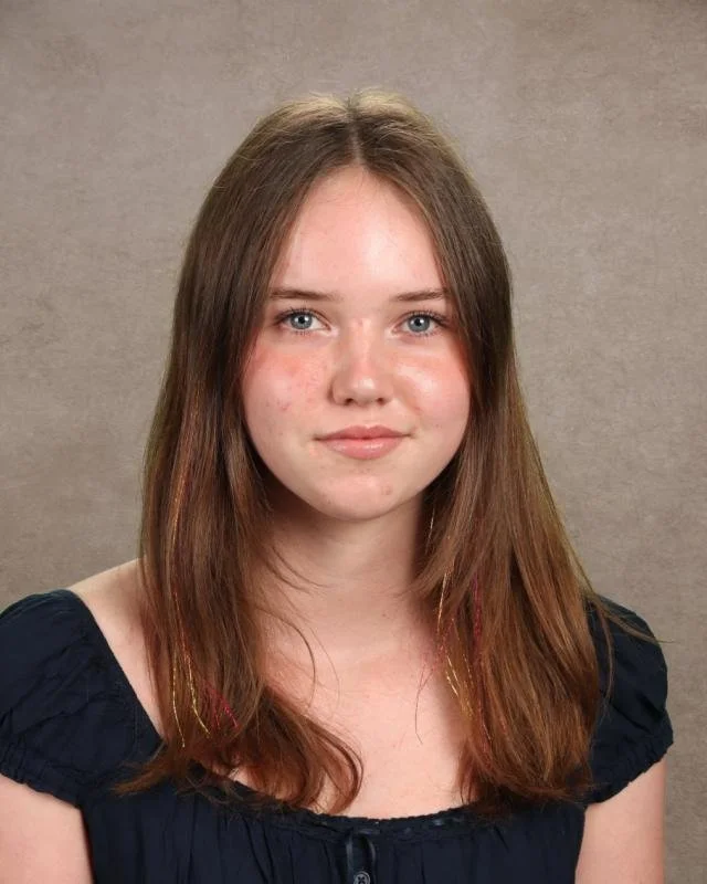 Lore Parry-Johnson '28 - Reporter