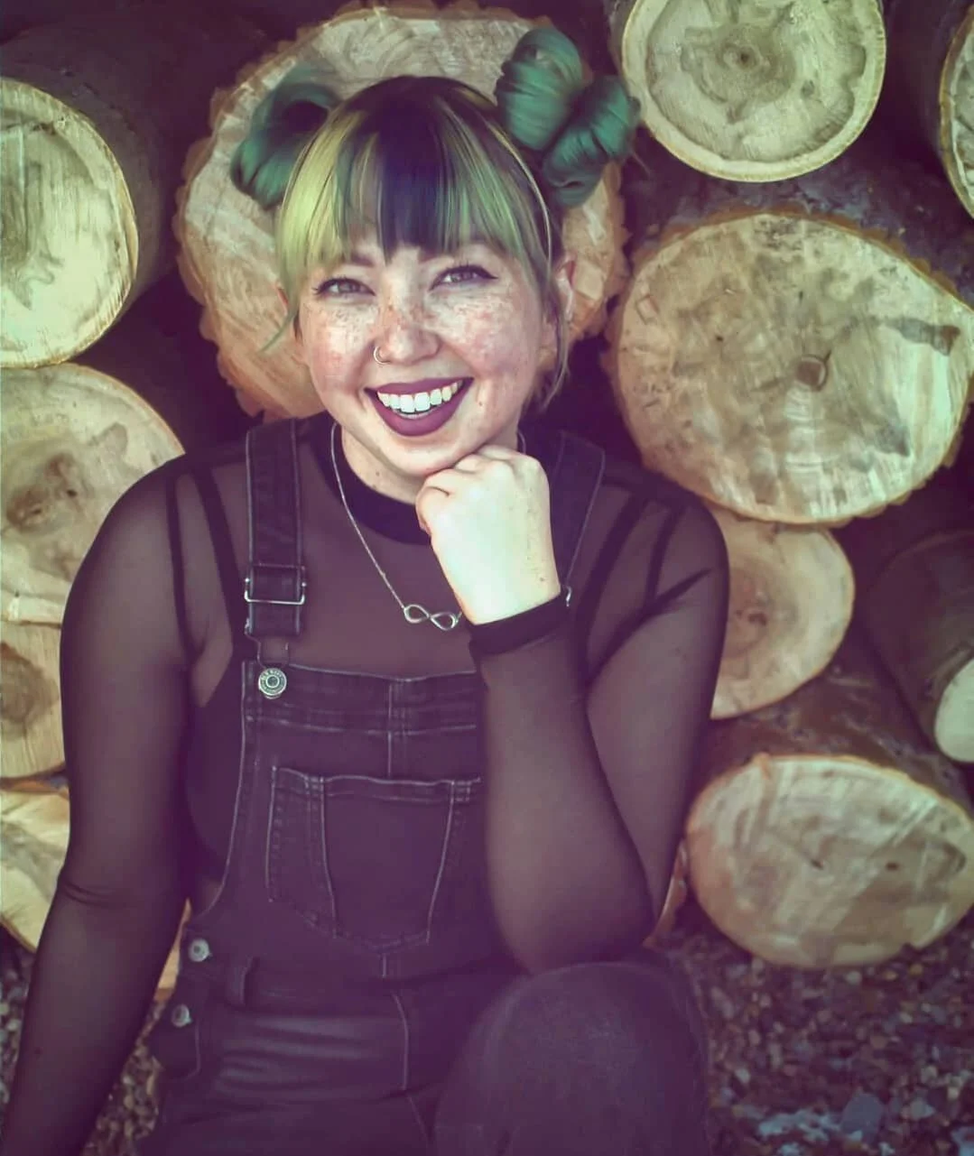 Hello! I am Sam, Sam I am. I love green, eggs, and ham. Here's a little bit about me:

1. My chair is a safe space. It's a place to vent, brainstorm, relax, and laugh. If there's anything you need that day, just ask. Want a silent visit? No prob Bob.