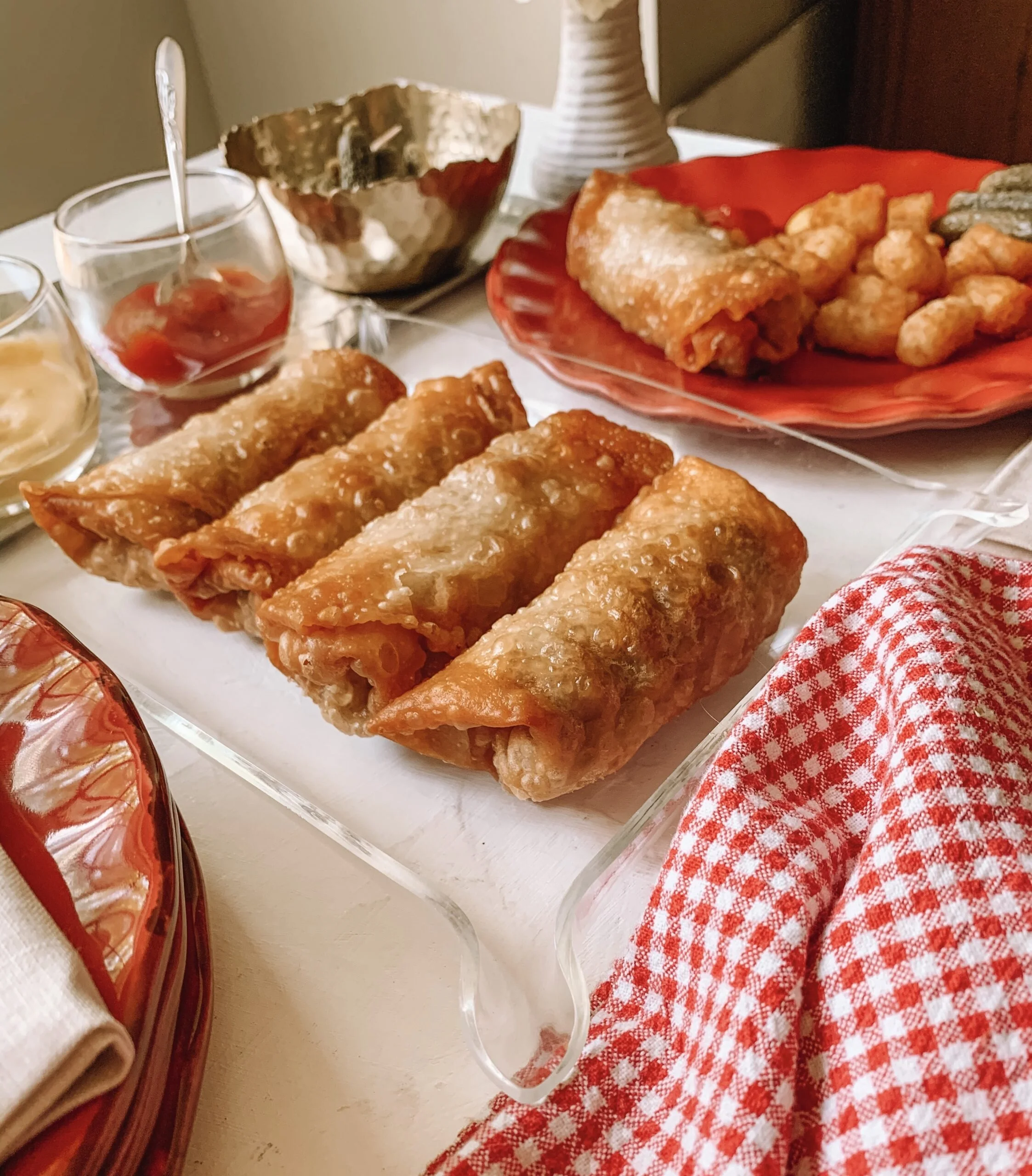 Cheeseburger Egg Rolls