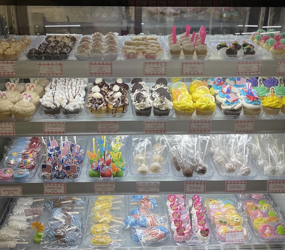 Waretown, New Jersey A Sweet Memory Bakery & Tea Room (Copy) — A Sweet Memory Cake Shoppe