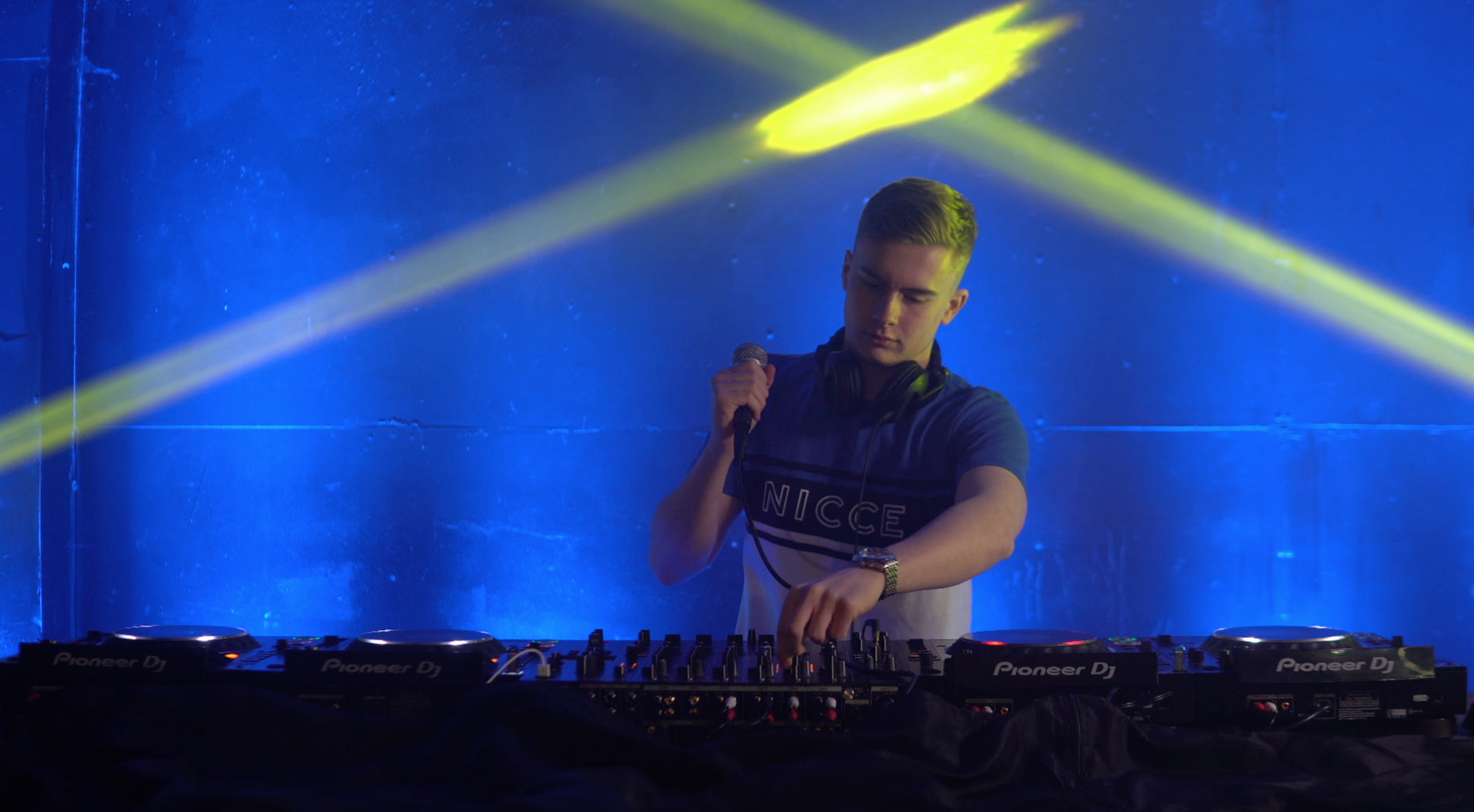 Screen Shot 2020-12-23 at 17.29.18.png