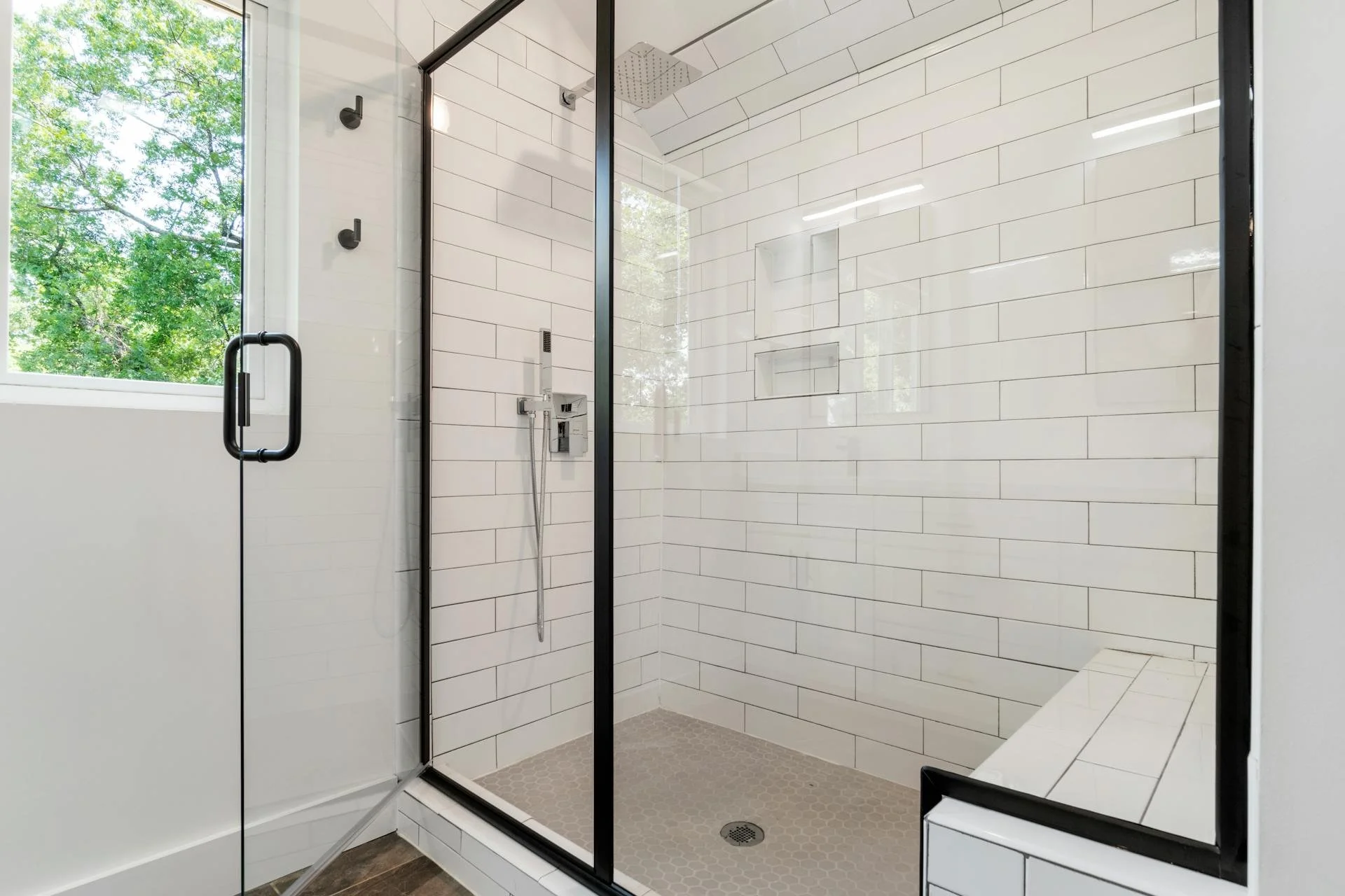 Guide to Choosing Durable Tile for Wilmington Showers