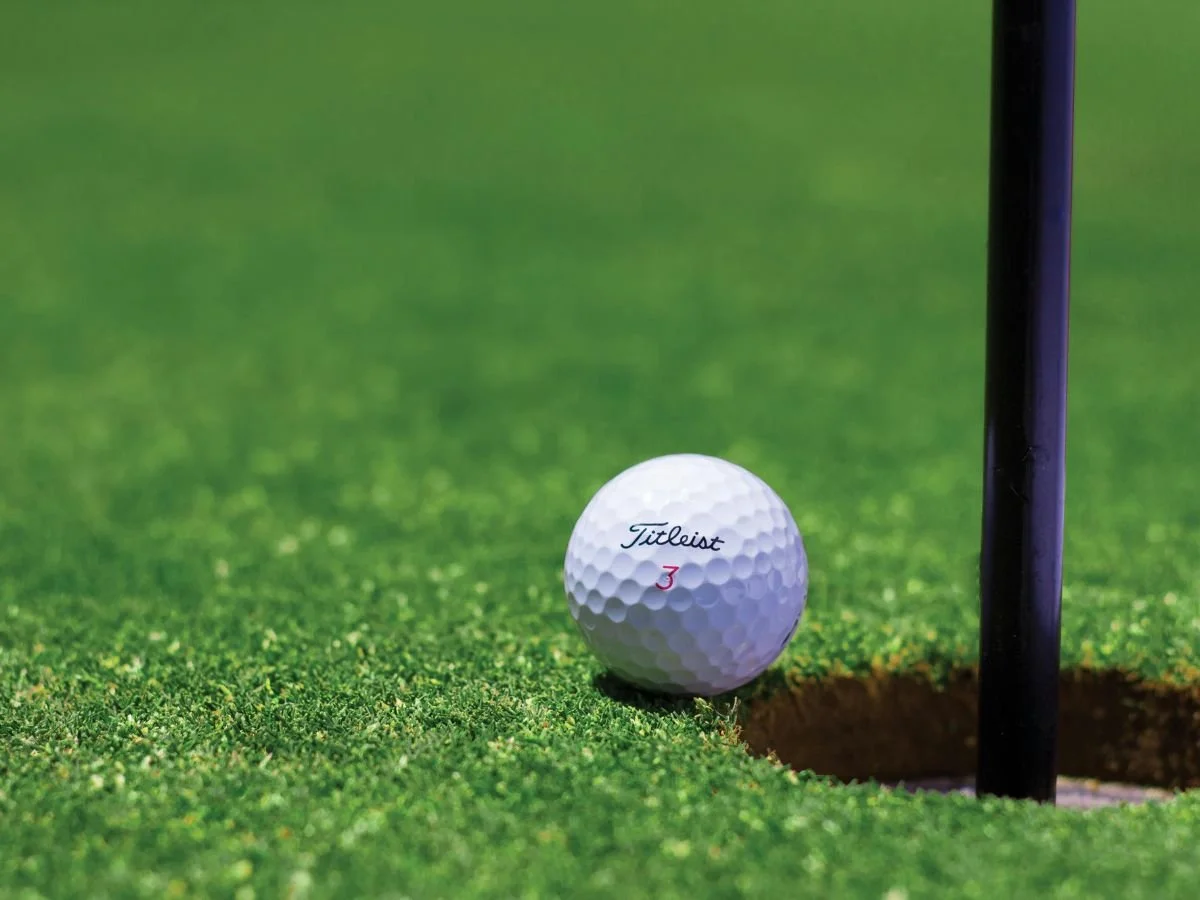 Why Great Brands Treat Feedback Like Golfers Do