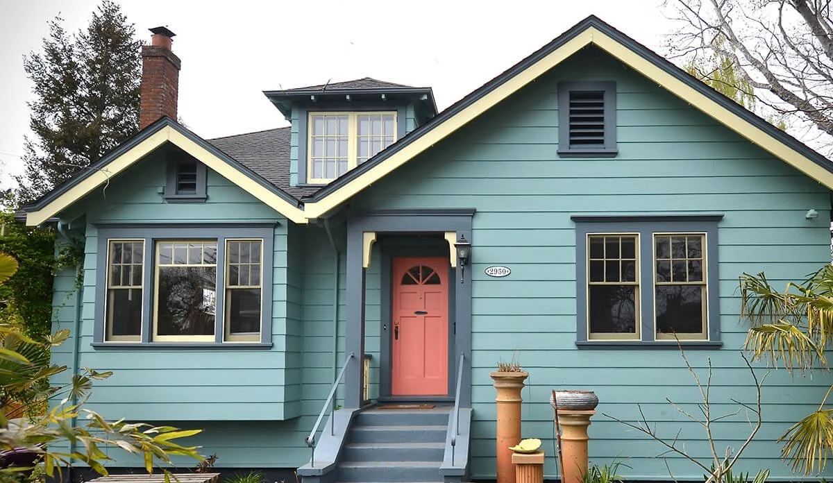 A character house in Victoria BC gets an updated and colourful heritage colour palette