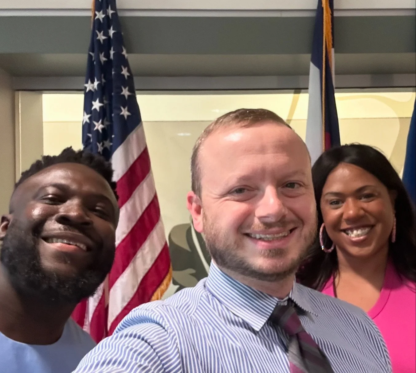 Congratulations to our clients Samuel 🇬🇭 and Jasmin for the approval of their marriage based green card application! 🇺🇸