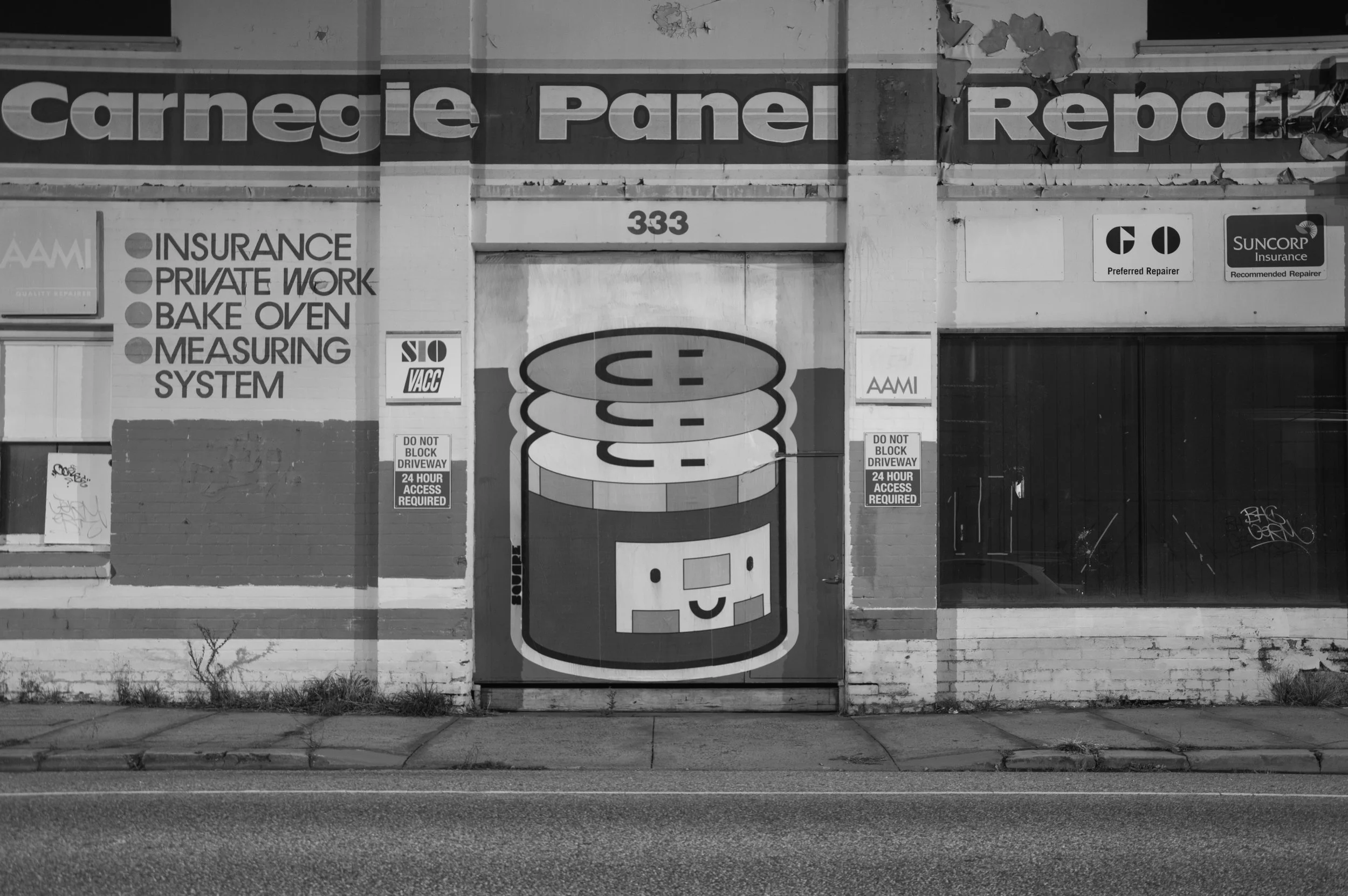 DSC_2109 copy_b&w.jpg