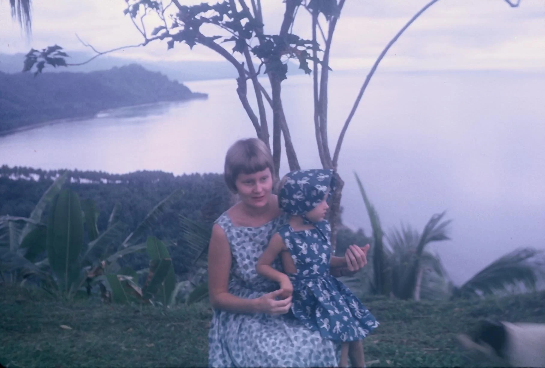 1964 Phyllis with Paula and the dress she made..jpg