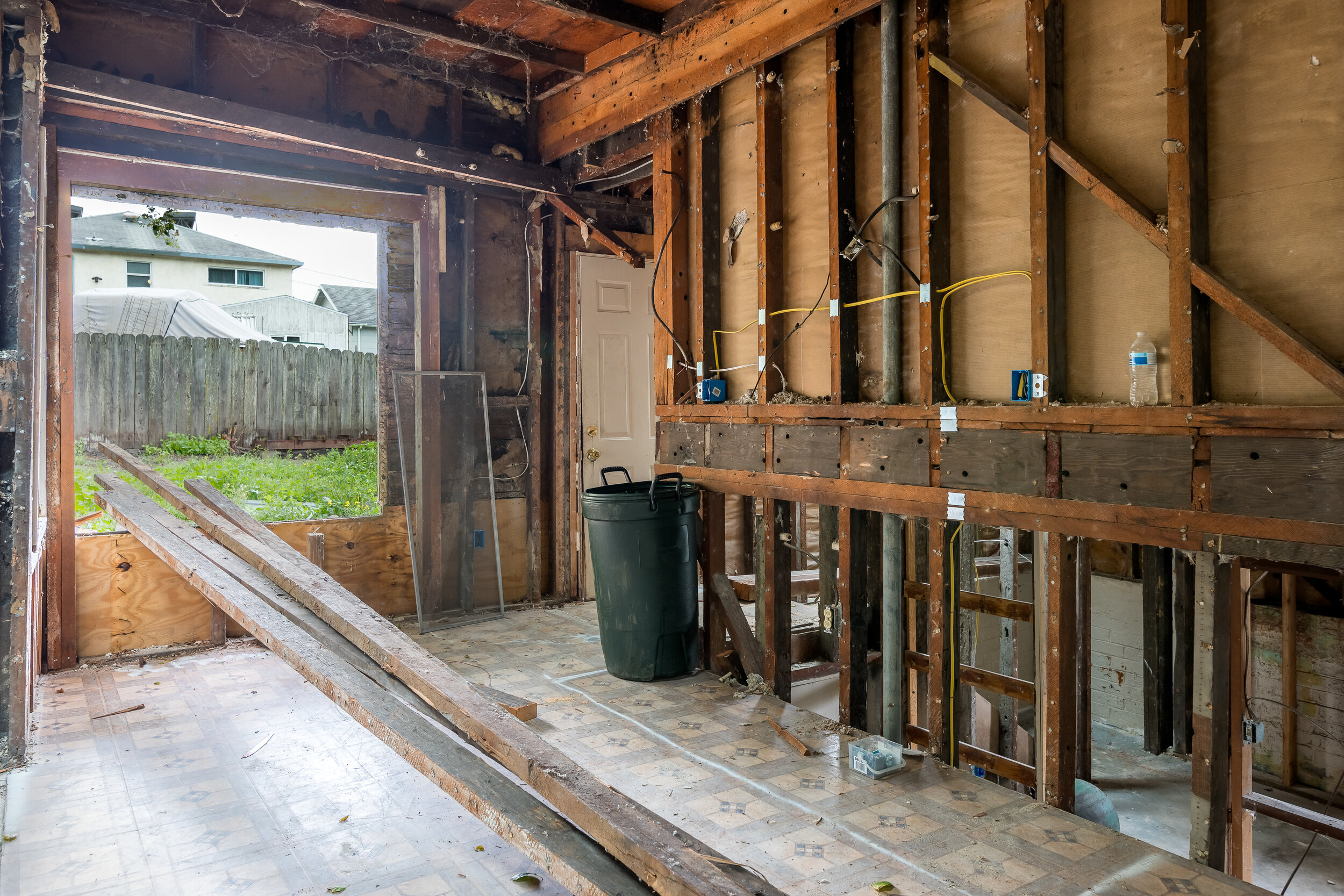 K1002076-HDR.jpg