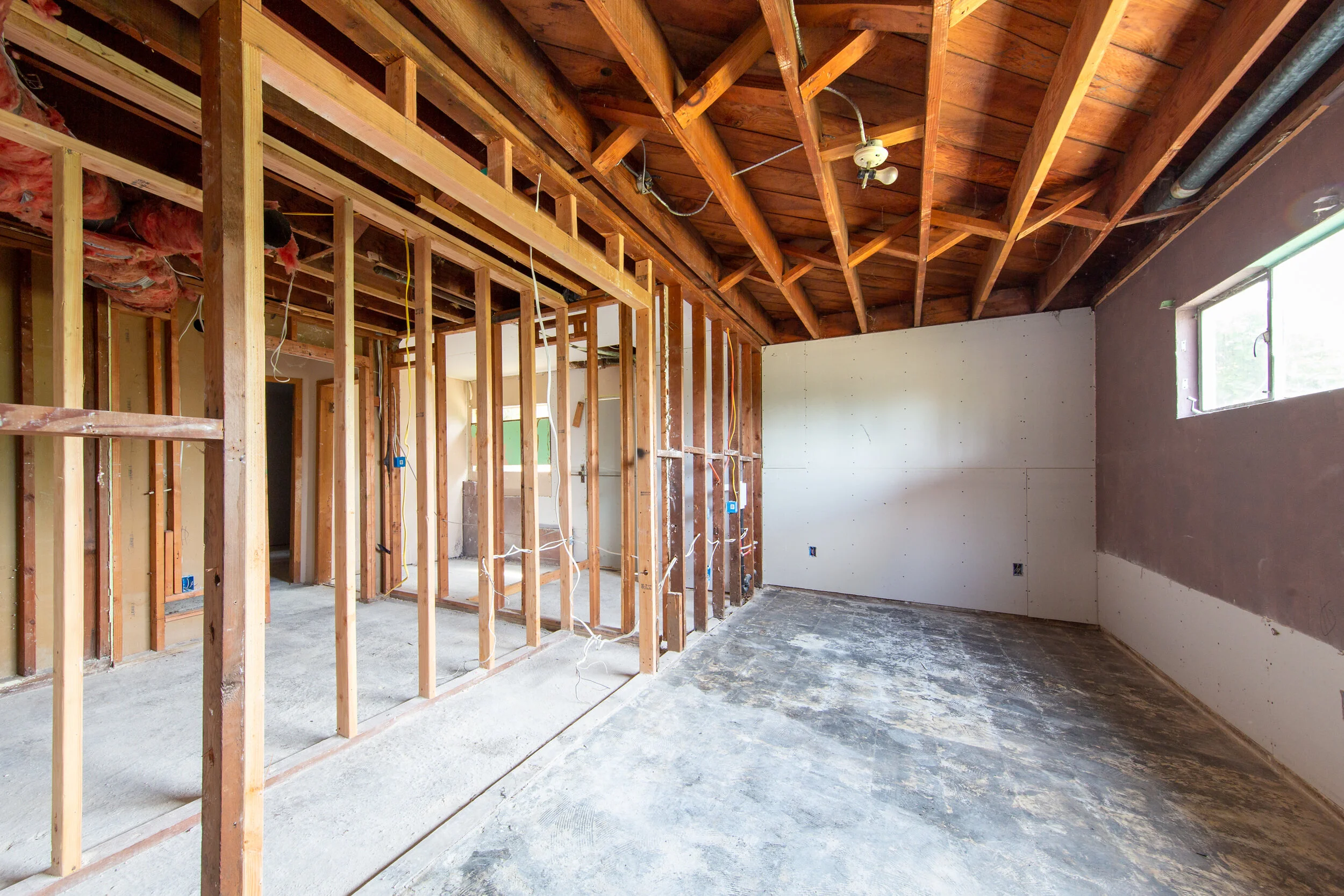 7633 Sunkist Drive-15.jpg