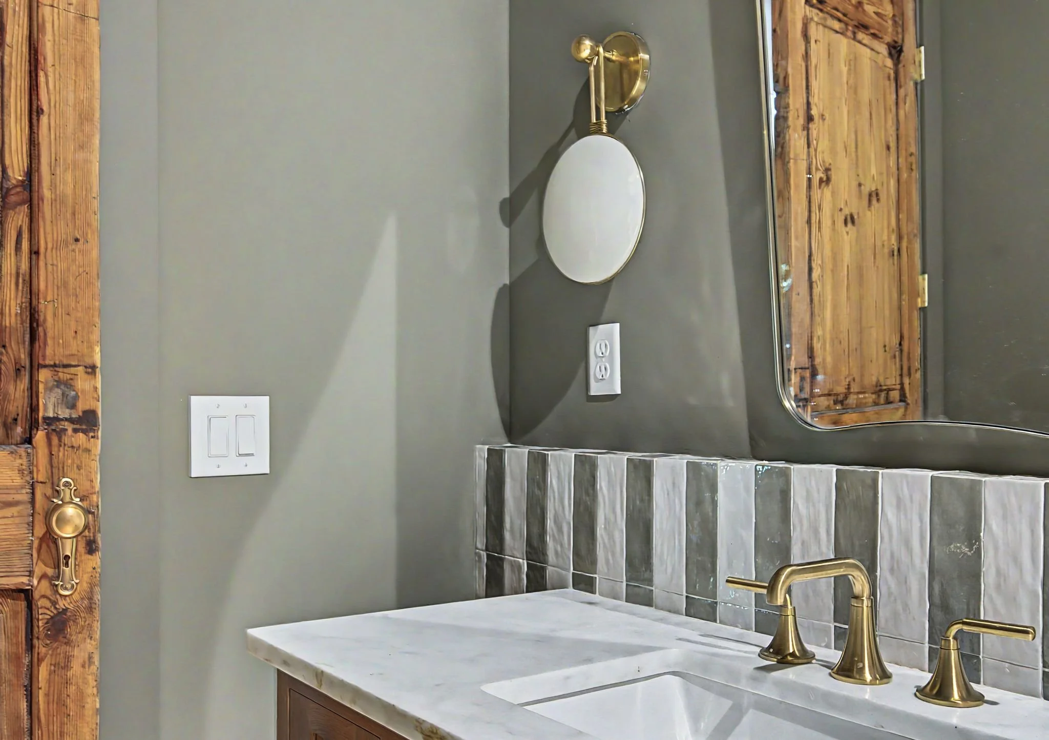 ad2607281-1060.jpg