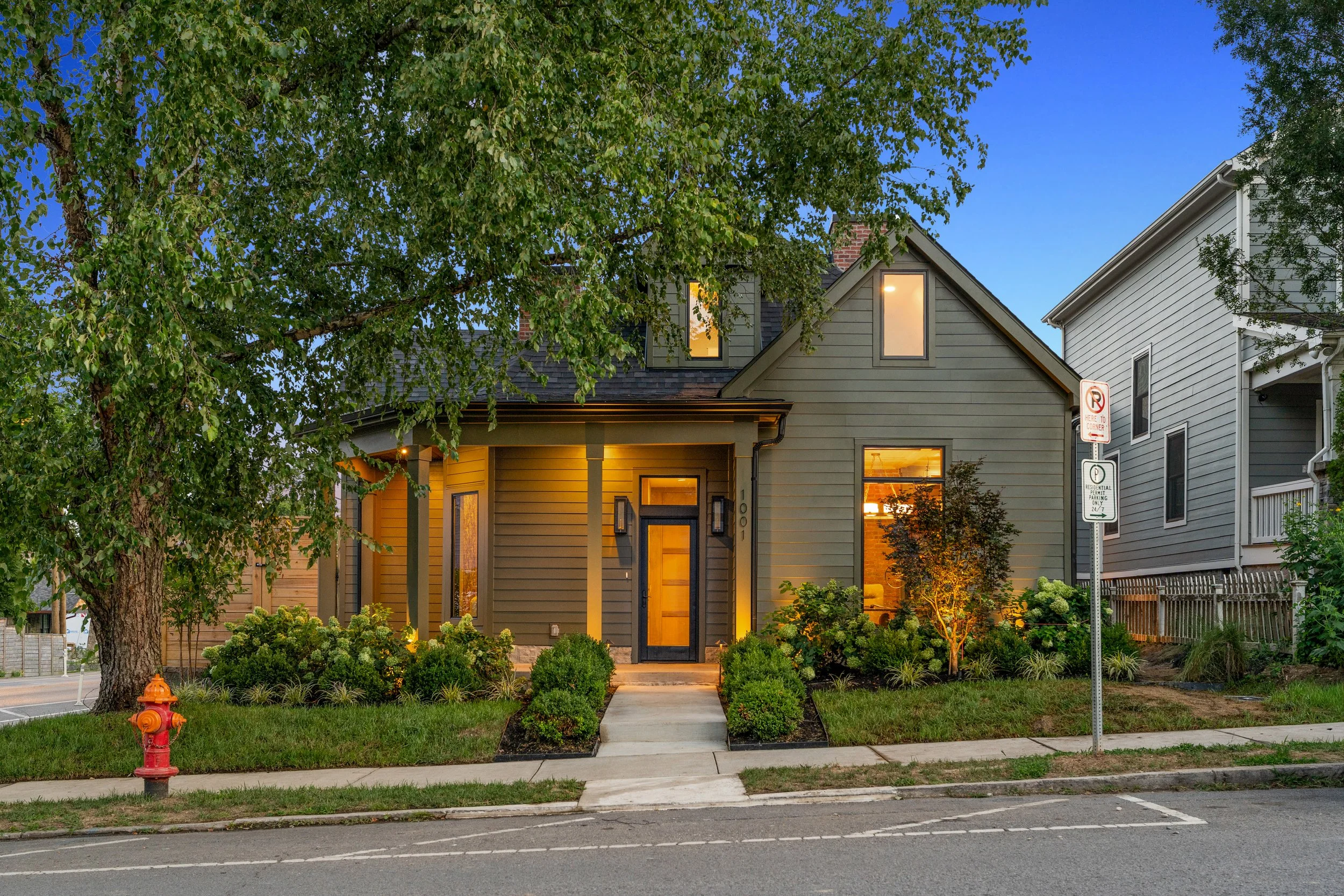 1001 Halcyon Ave-1.jpg