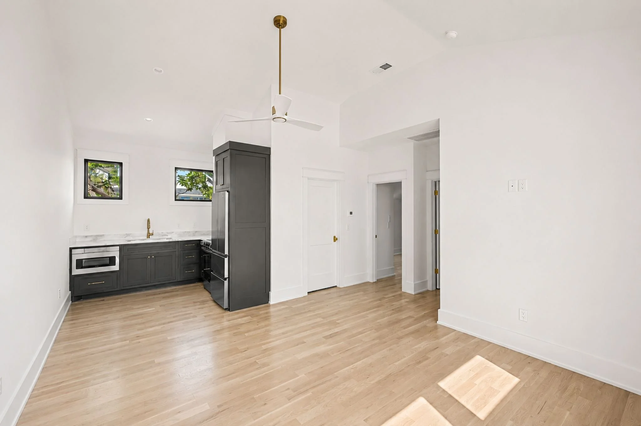 ad2608241-1008.jpg