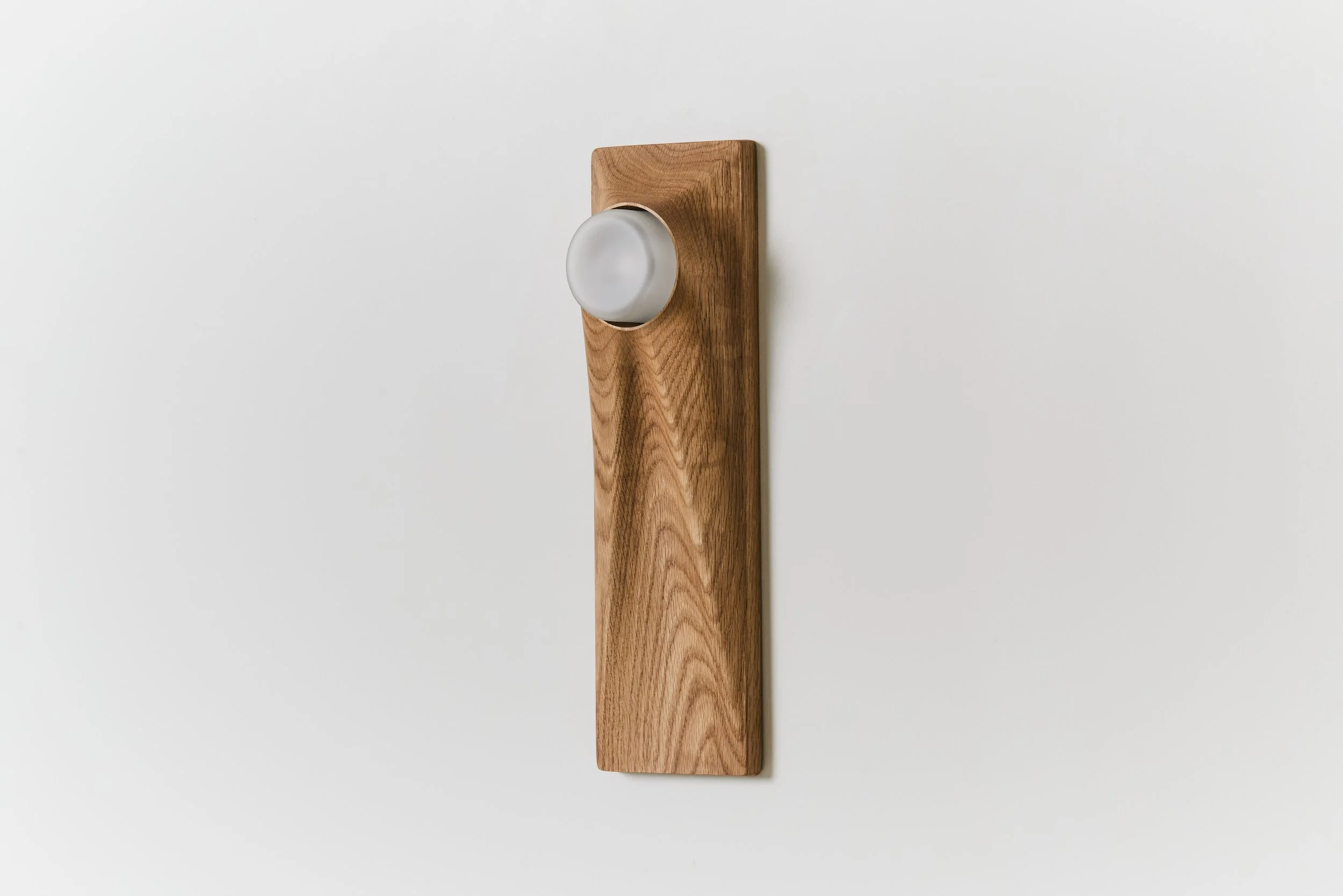 Riva_Tall_Oak_Clear Frosted_Side_Off.jpg