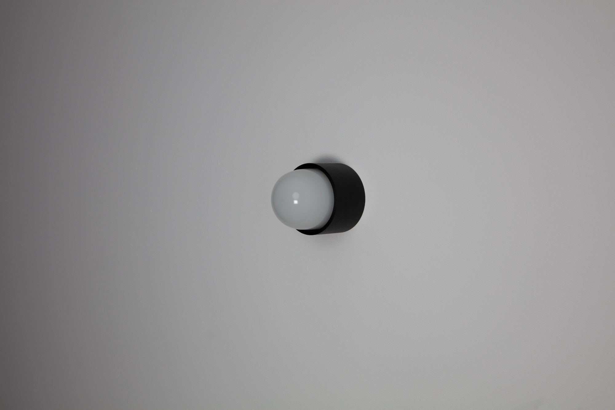 WEB_oft_rider_single_black_opaline_side_off.jpg