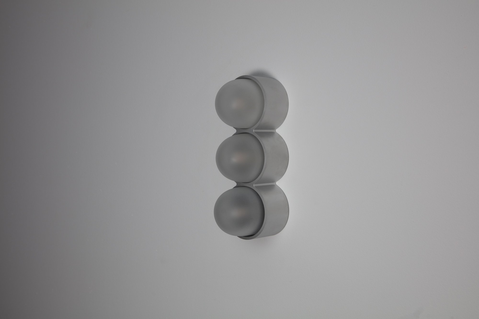 WEB_oft_rider_triple_raw_clear frosted_side_off.jpg
