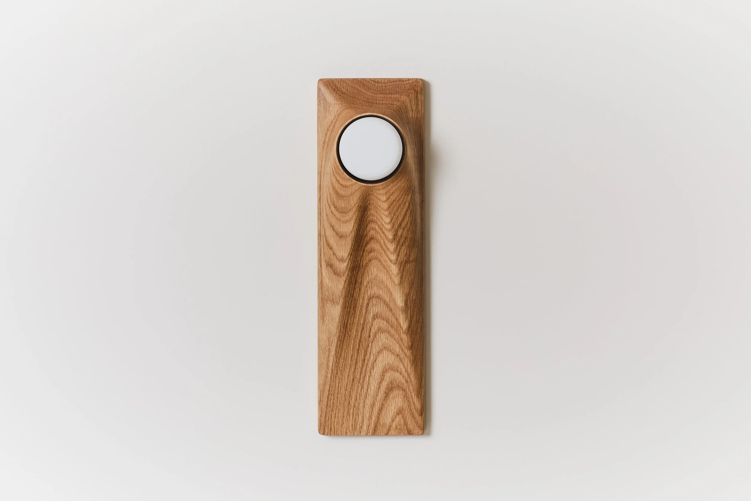Riva_Tall_Oak_White Frosted_Front_Off.jpg