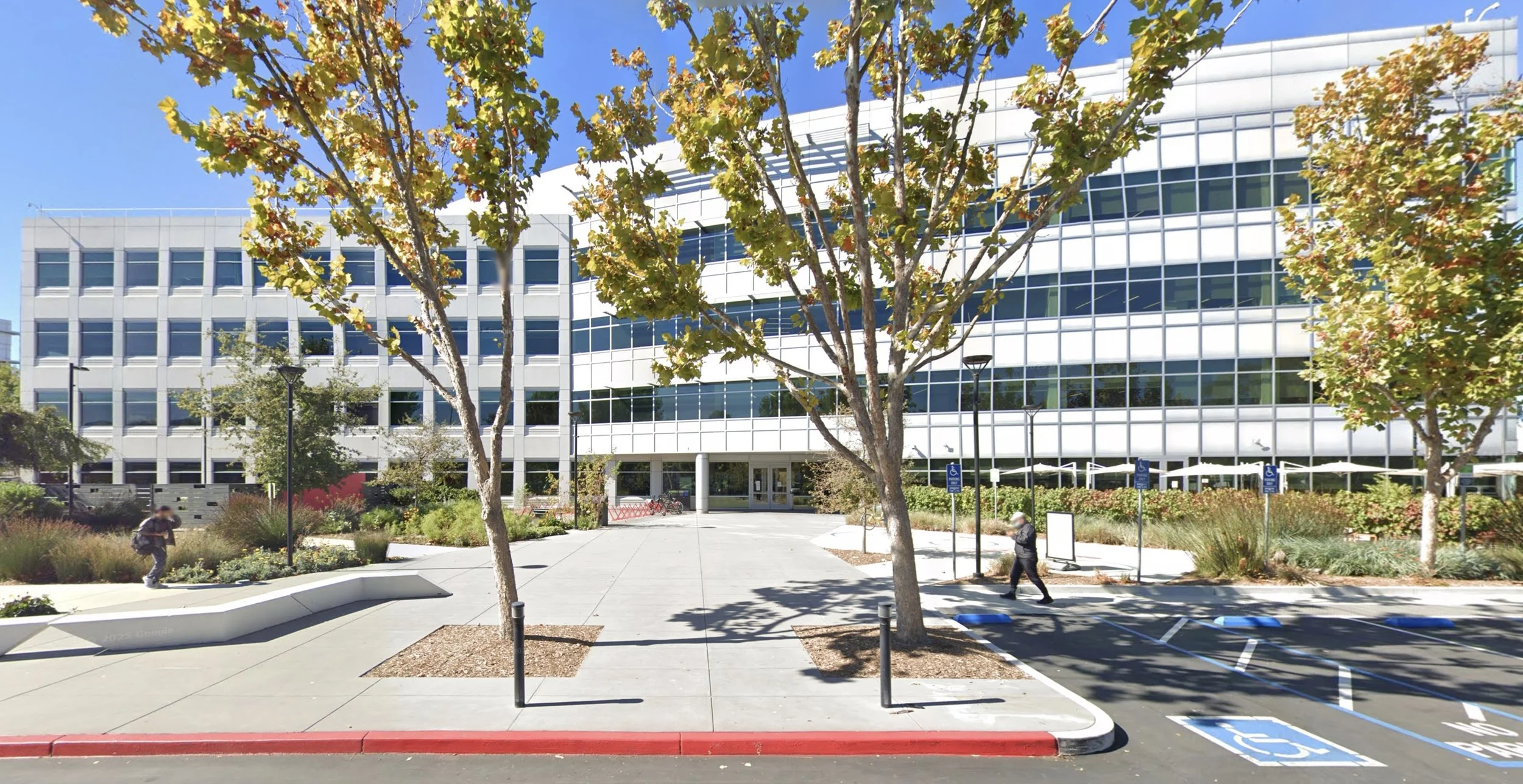 Capacity-First Design Keeps Clean Room Tool Addition on Schedule: Google MAT3 - Sunnyvale, CA
