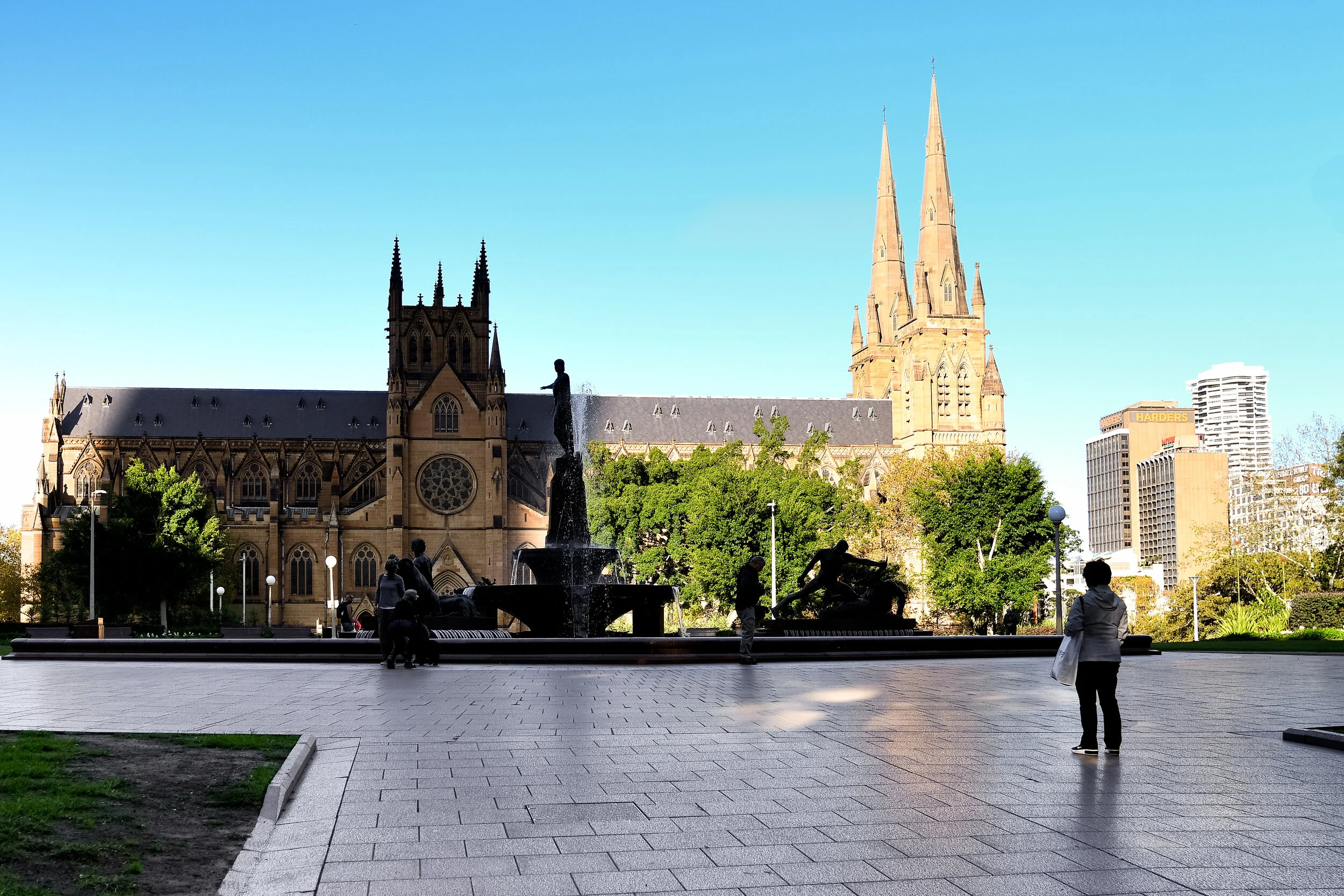 DHP2005030445_COVID_Australia.jpg
