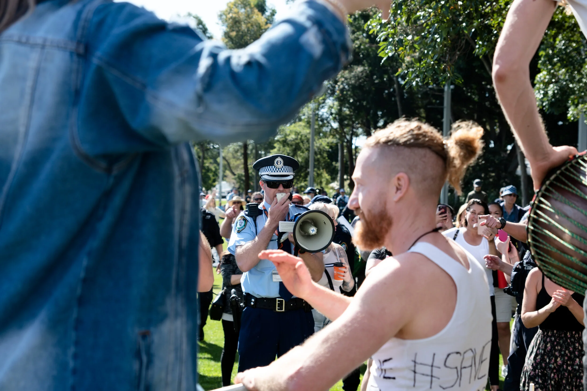 dhp200905688_syd_rally.jpg