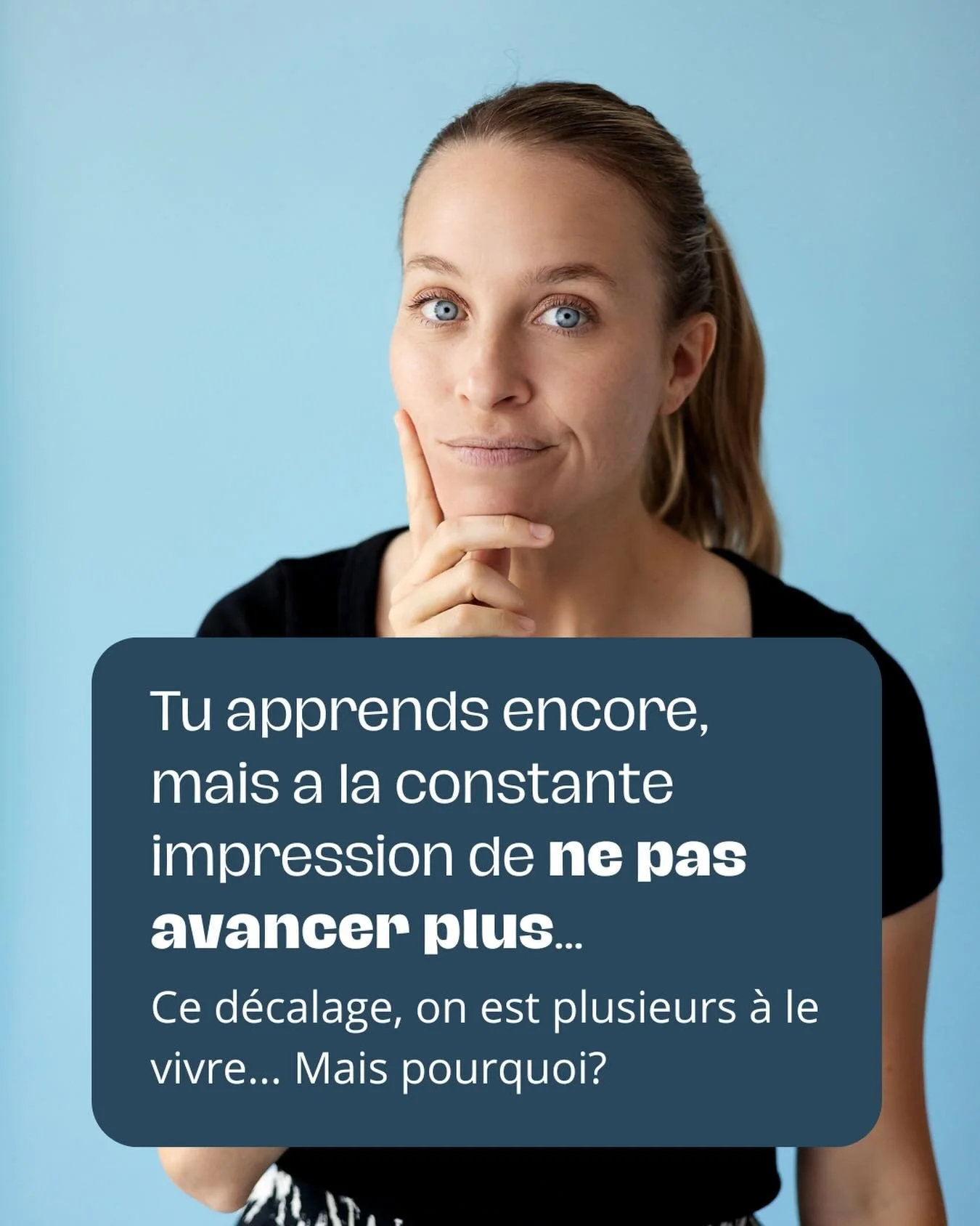 Ce d&eacute;calage-l&agrave;, presque toutes les professionnelles le vivent&hellip; Et pas juste au d&eacute;but de sa pratique.

Pendant longtemps, j&rsquo;ai cru que pour devenir meilleure, il fallait en faire plus.
Plus de formations. Plus d&rsquo