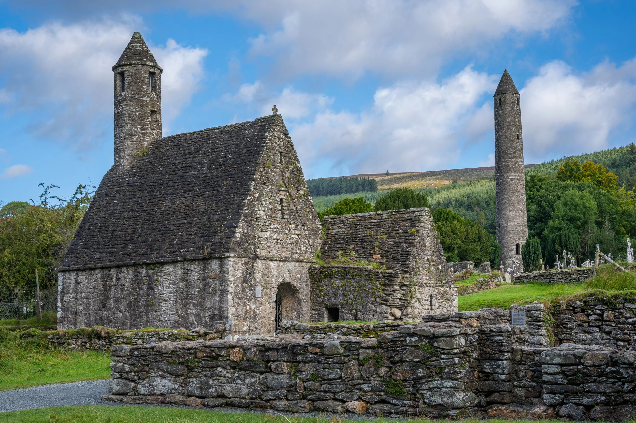 St._Kevin's_Kitchen,_Glendalough,_Co._Wicklow_(2023).jpg